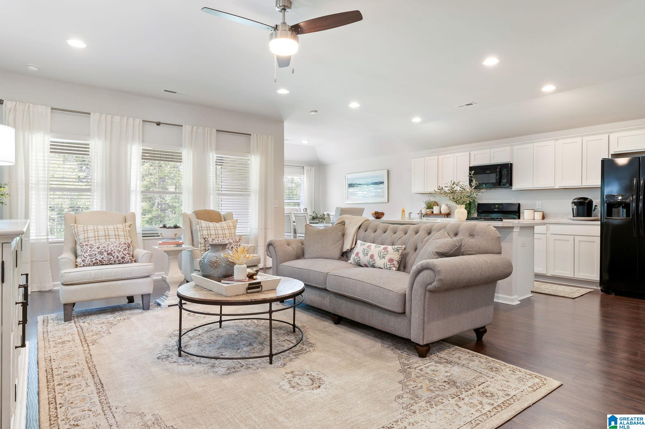 Photo 2 of Single family home for sale at 424 Copal Dr, Calera, AL 35040 | MLS# 21461012 | Listing updated on 2026-09-20