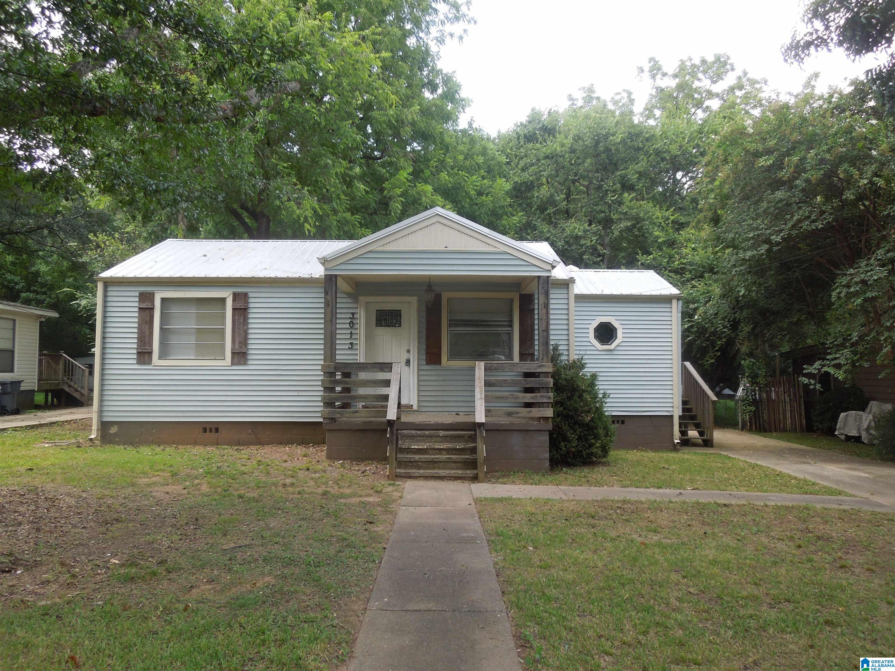 Photo 1 of Single family home for sale at 3013 Highland Dr, Birmingham, AL 35224 | MLS# 21461016 | Listing updated on 2026-08-02