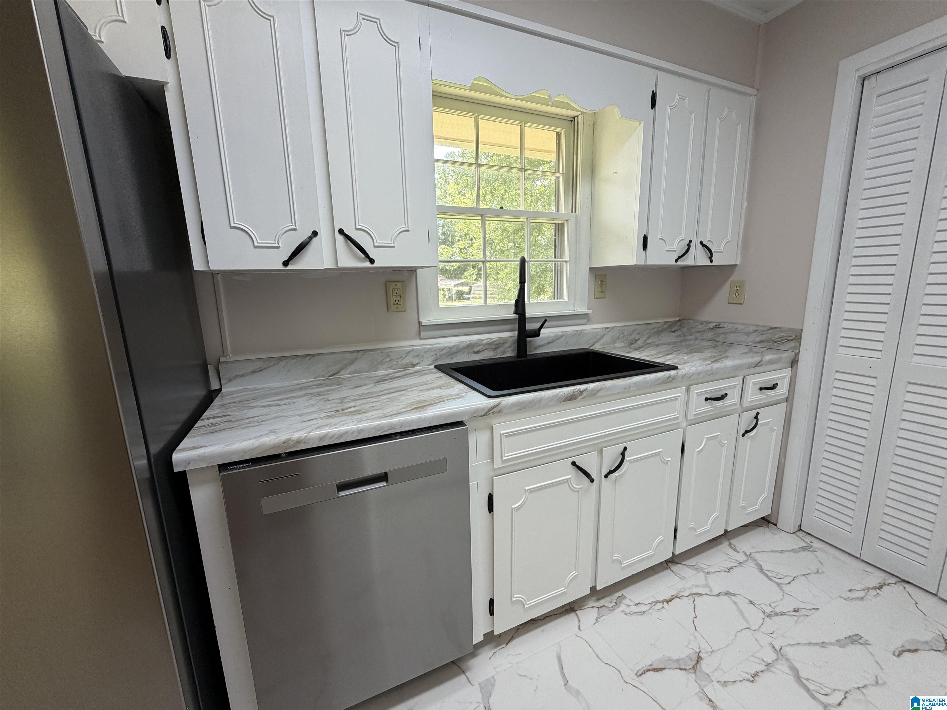 5th image of 701 W 9Th Street, Oxford, AL 36203 | MLS# 21461043