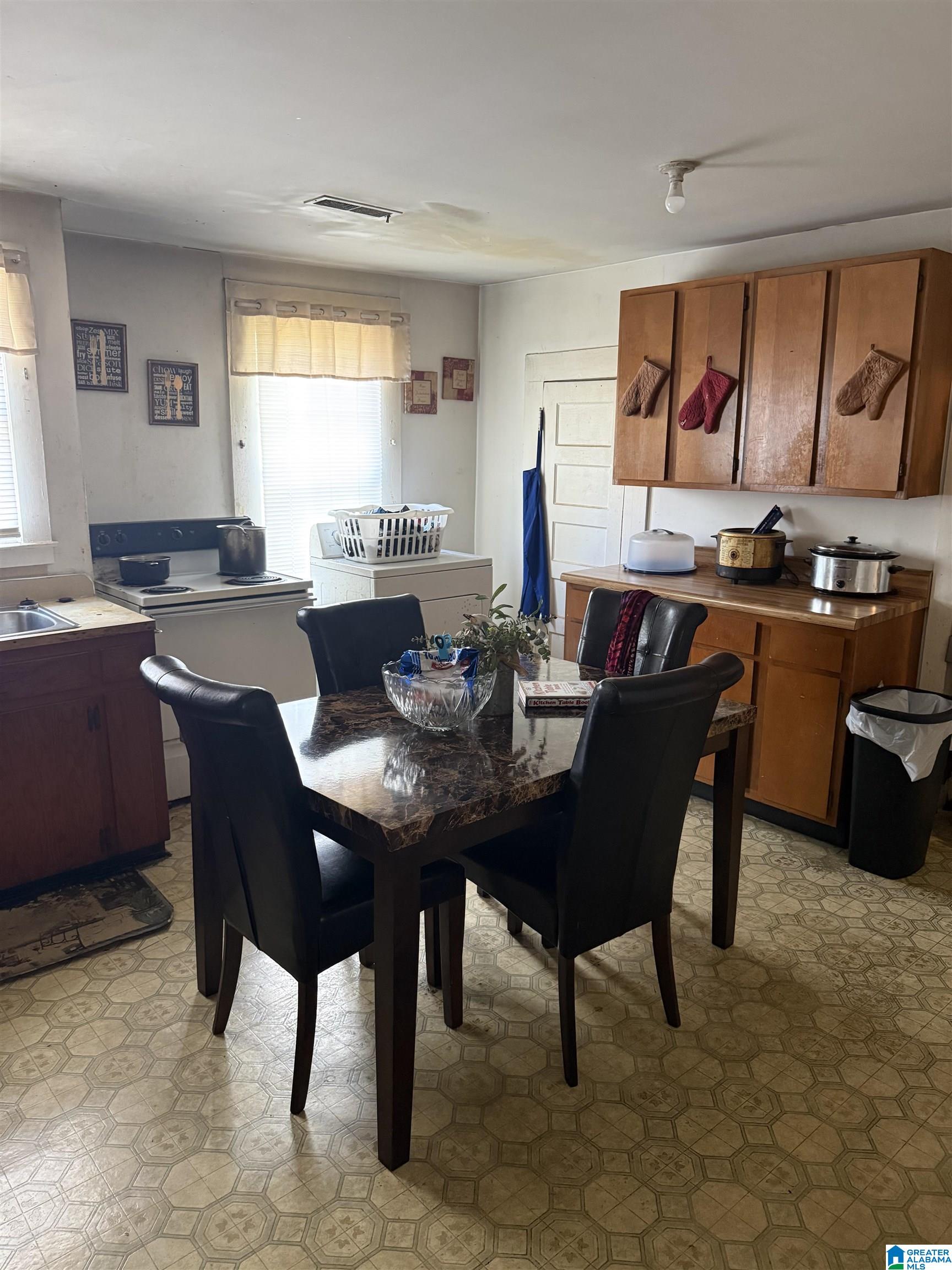 4th image of 11 Mimosa Street, Talladega, AL 35160 | MLS# 21461048