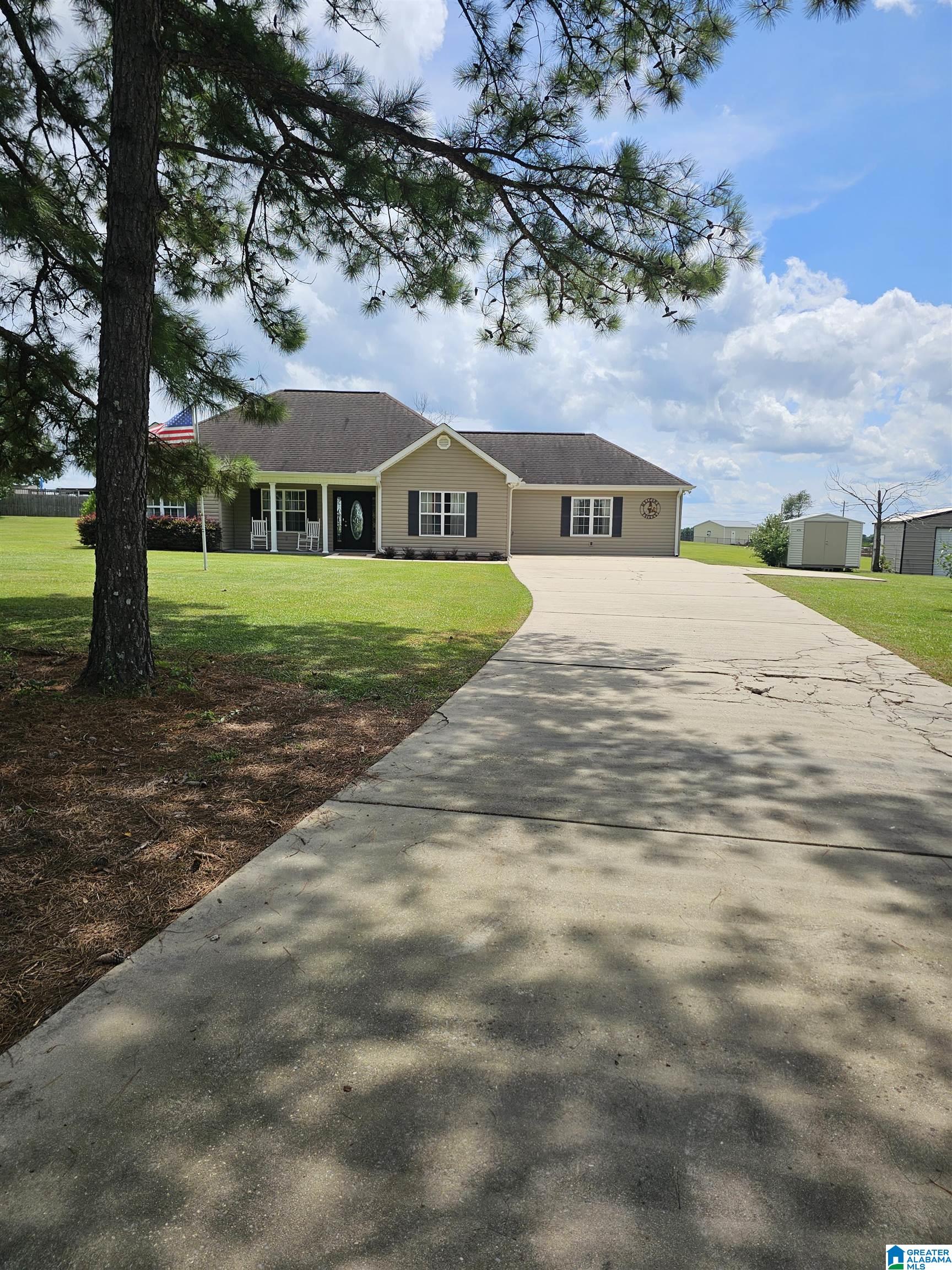 4th image of 1025 County Road 370, Clanton, AL 35045 | MLS# 21461064