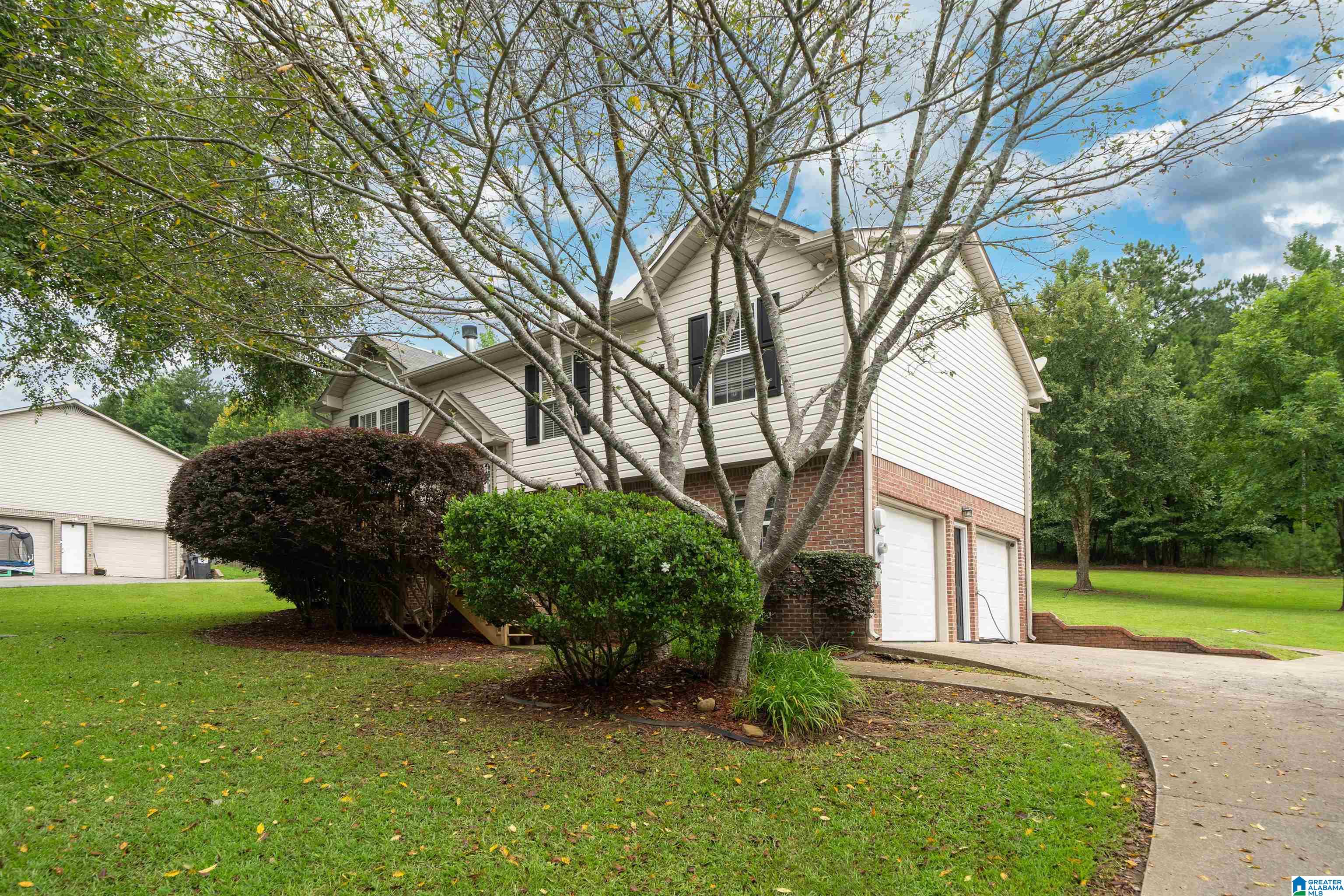 3rd image of 147 Sunrise Dr, Odenville, AL 35120 | MLS# 21461077