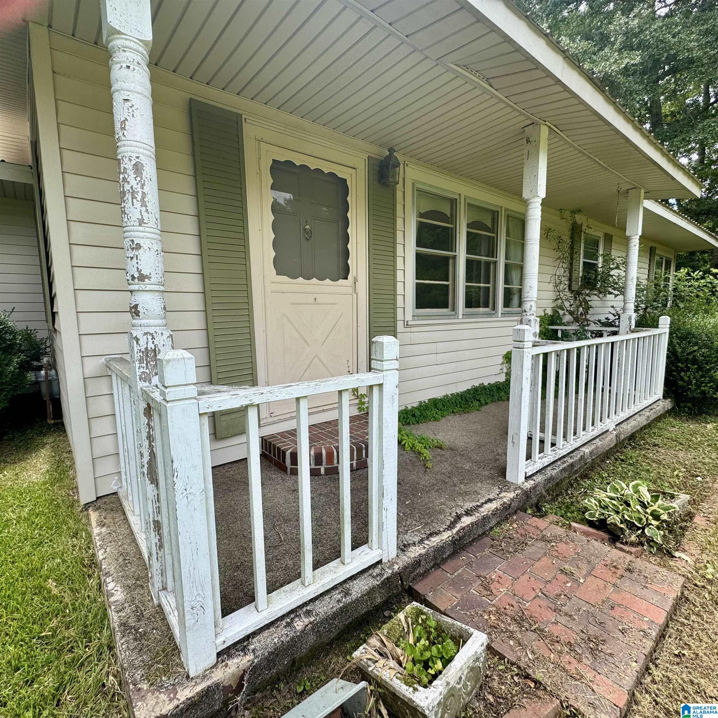 3rd image of 1643 Main Street, Roanoke, AL 36274 | MLS# 21461081