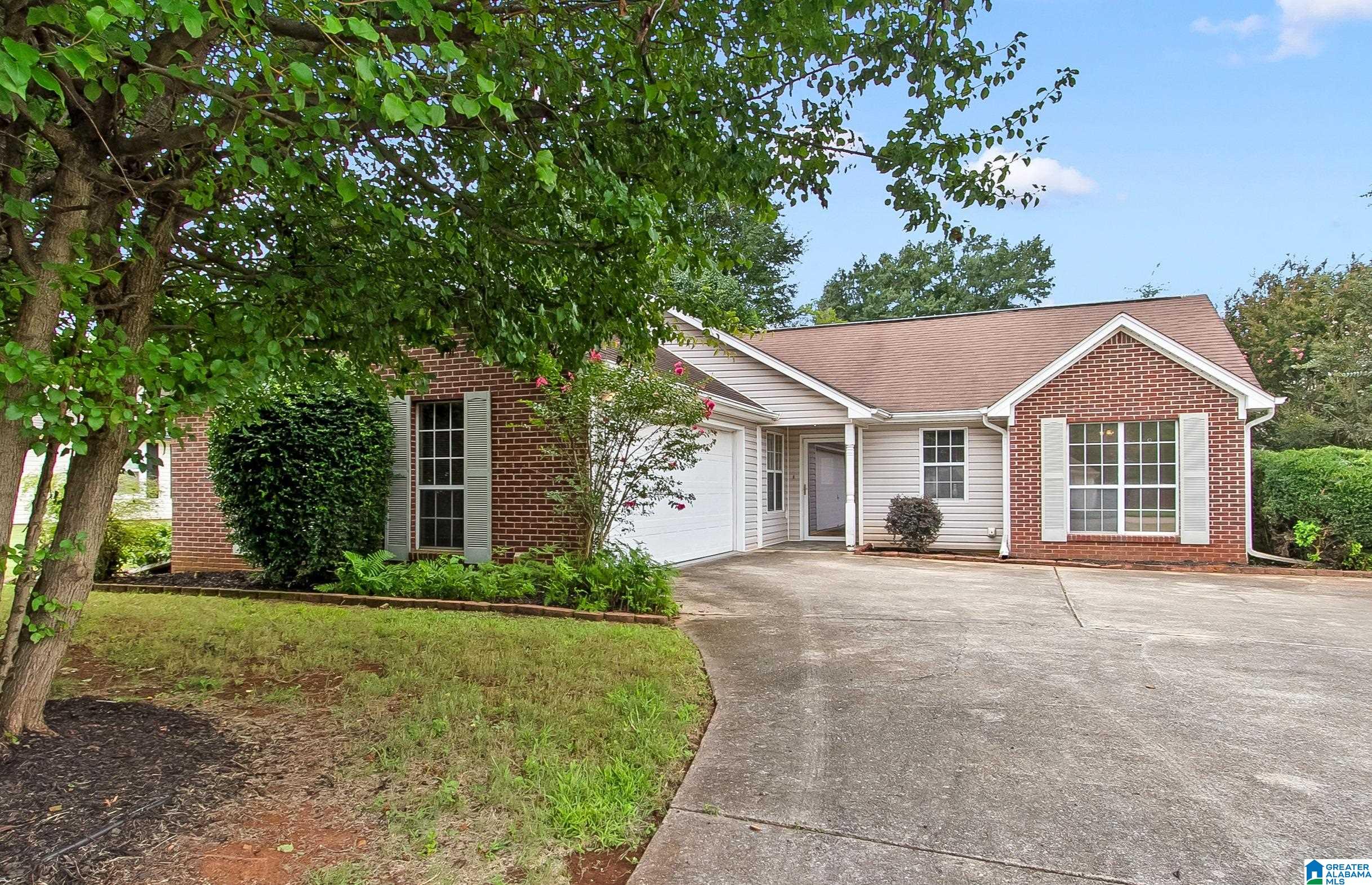 3rd image of 1714 Bradford Lane, Bessemer, AL 35022 | MLS# 21461088