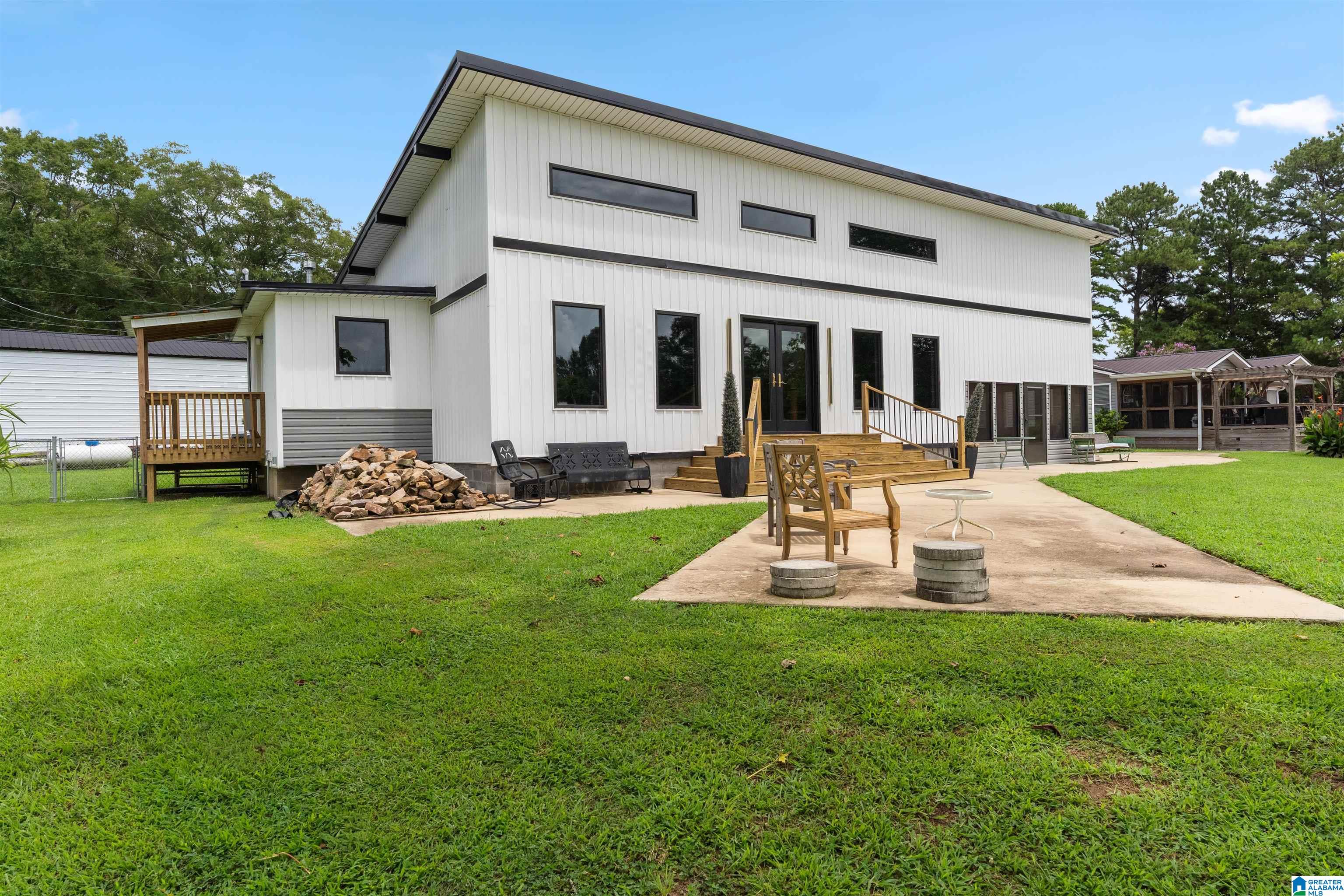 Photo 1 of Single family home for sale at 900 Rivercrest Dr, Vincent, AL 35178 | MLS# 21461103 | Listing updated on 2026-09-16