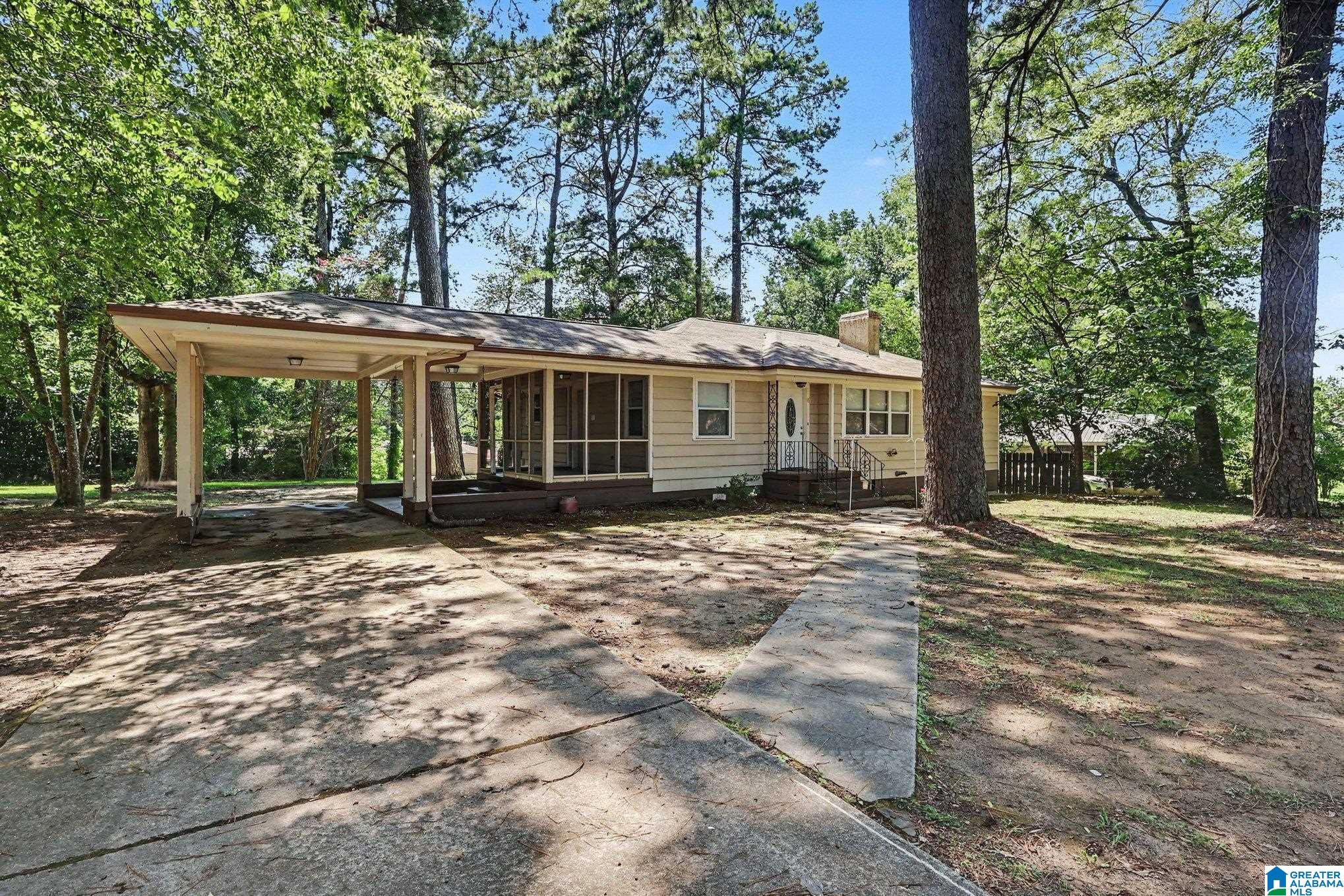 Photo 2 of Sale Pending at 771 Heflin Ave E, Birmingham, AL 35214 | MLS# 21461124 | Listing updated on 2026-09-18