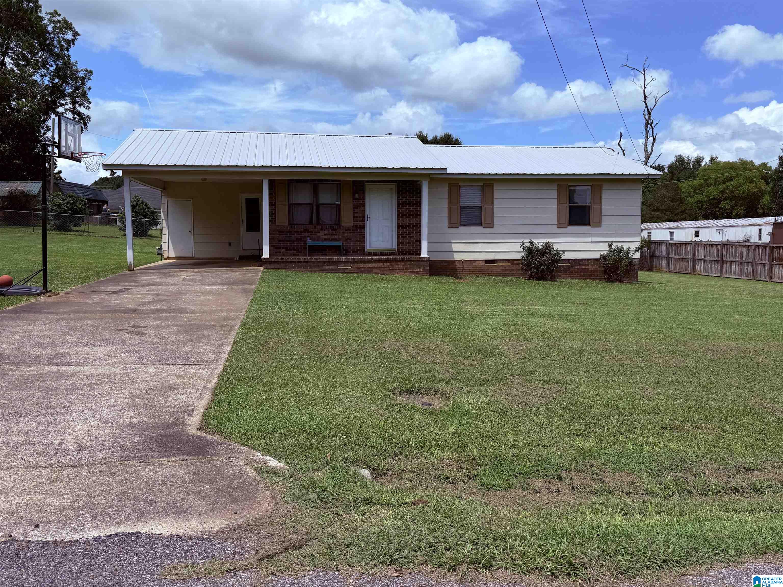 3rd image of 1227 Buckelew Bridge Road, Anniston, AL 36207 | MLS# 21461135