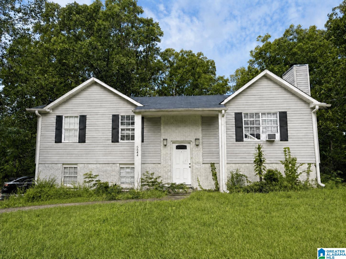 1st image of 5844 Willow Crest Dr, Pinson, AL 35126 | MLS# 21461166
