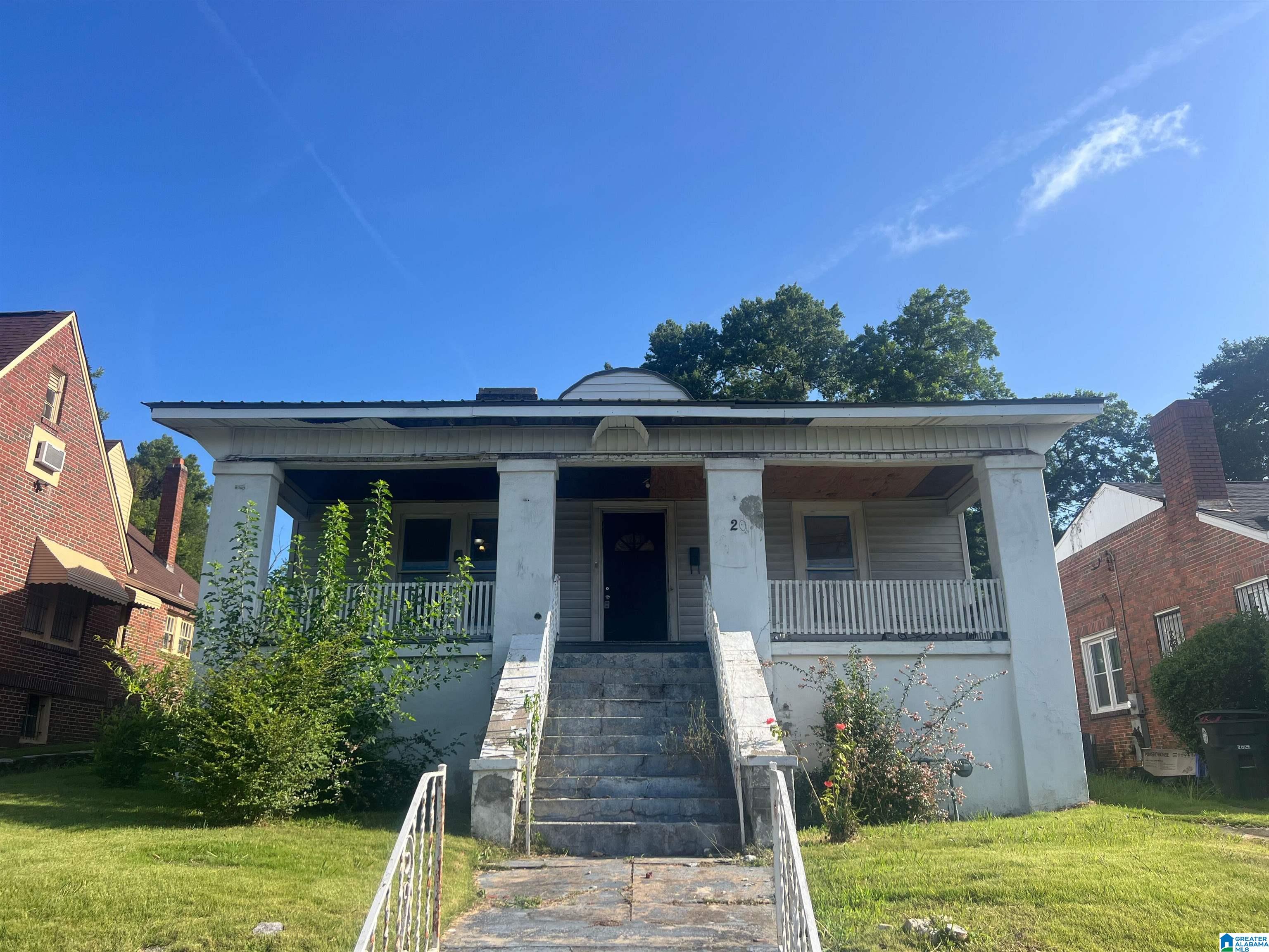 Photo 1 of Sale Pending at 20 10th Avenue N, Birmingham, AL 35204 | MLS# 21461201 | Listing updated on 2026-08-17