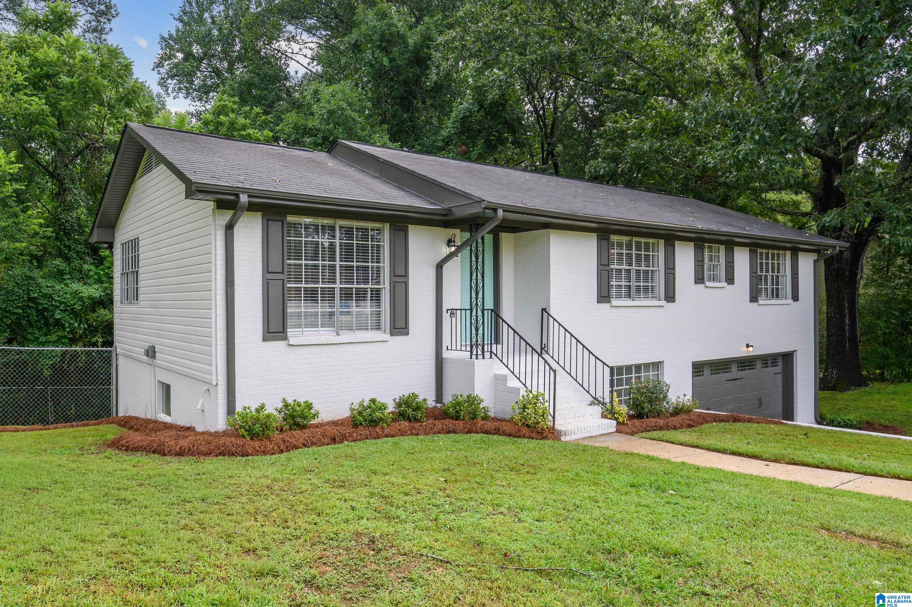 3rd image of 1759 Magnolia Street, Gardendale, AL 35071 | MLS# 21461224