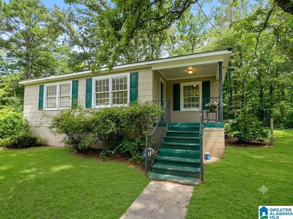 image of 128 14th Avenue Nw, Center Point, AL 35215 | MLS# 21461233