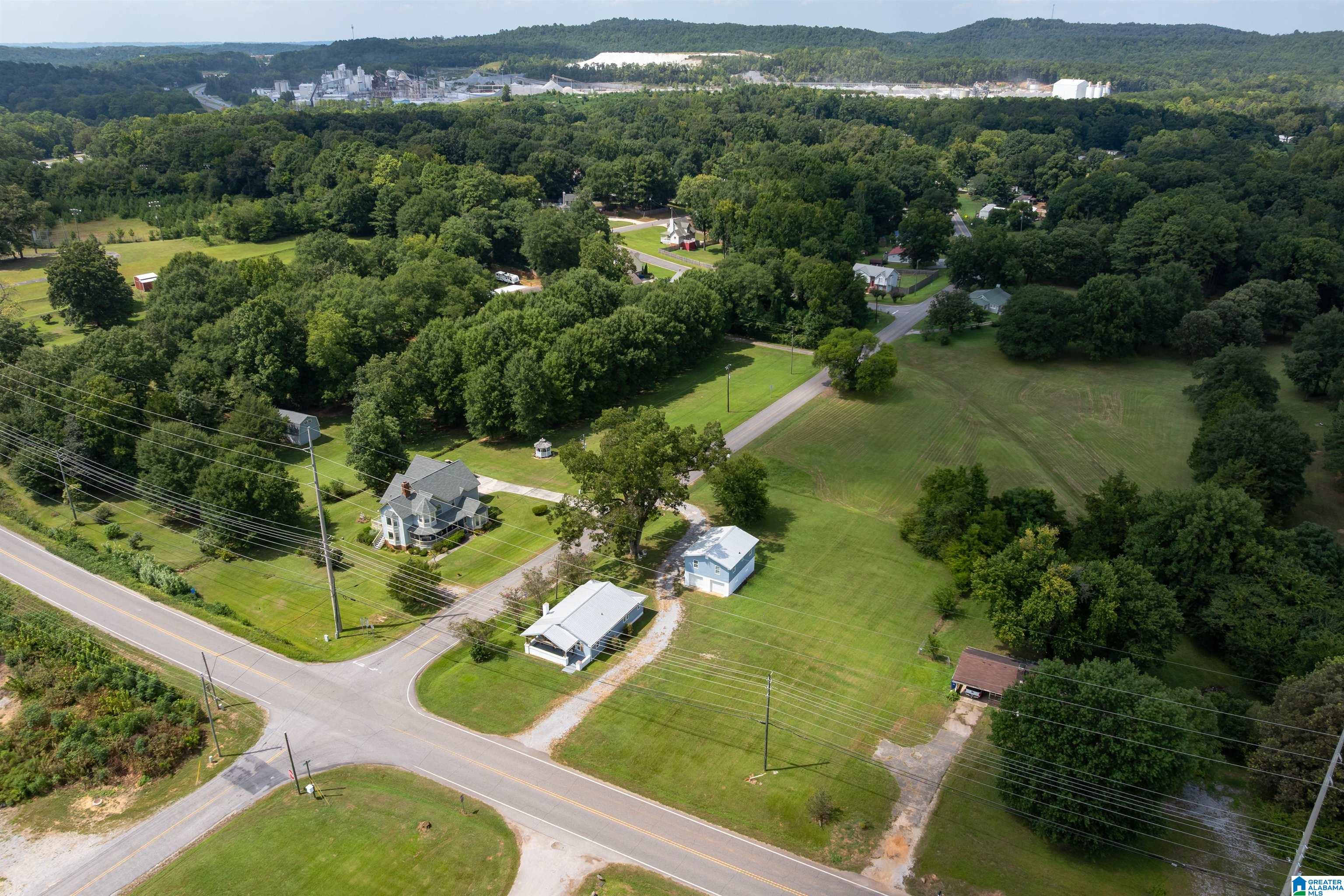 3rd image of 16 Massey Road, Alabaster, AL 35007 | MLS# 21461252