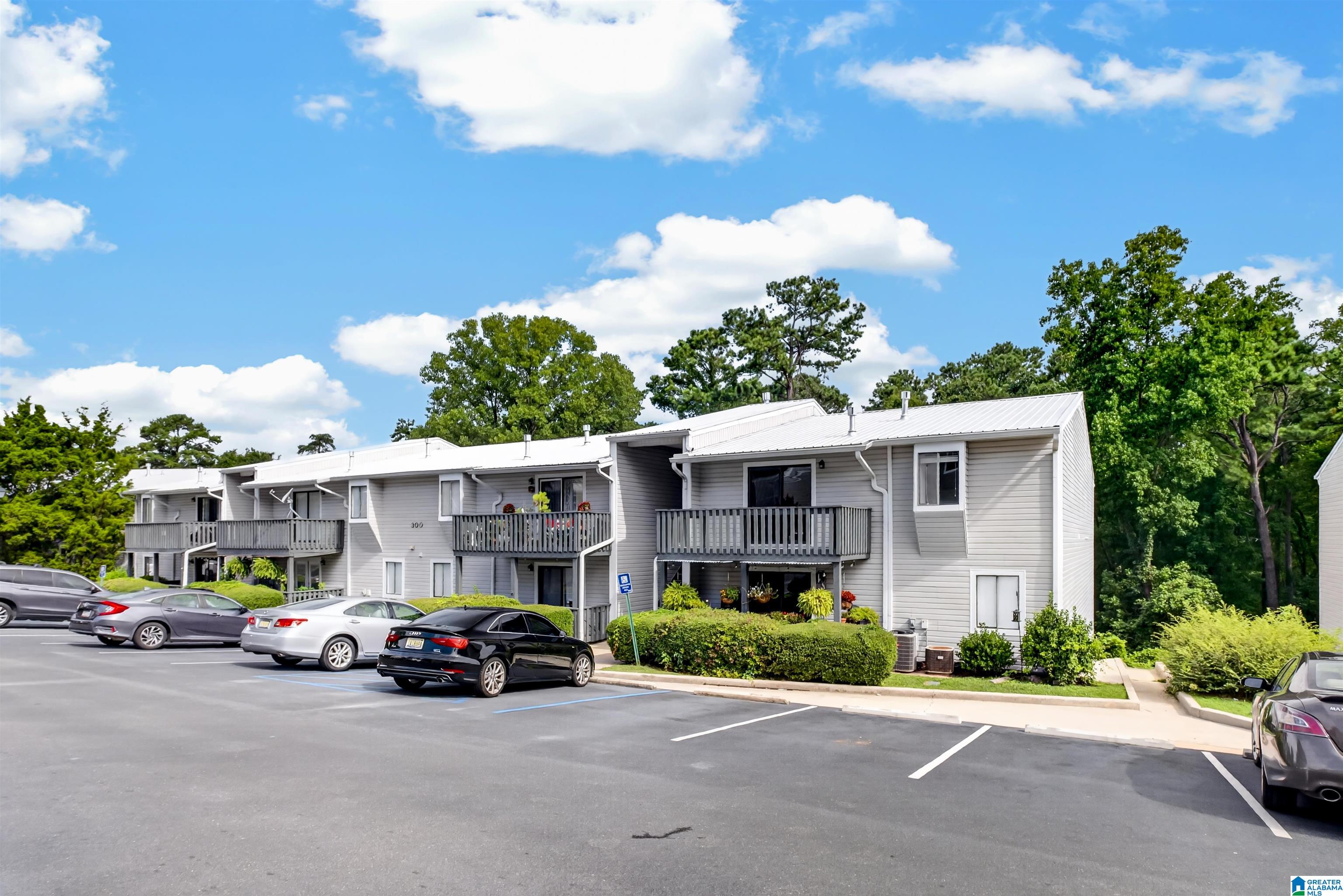 2nd image of 312 Woodland Village #312, Homewood, AL 35216 | MLS# 21461268