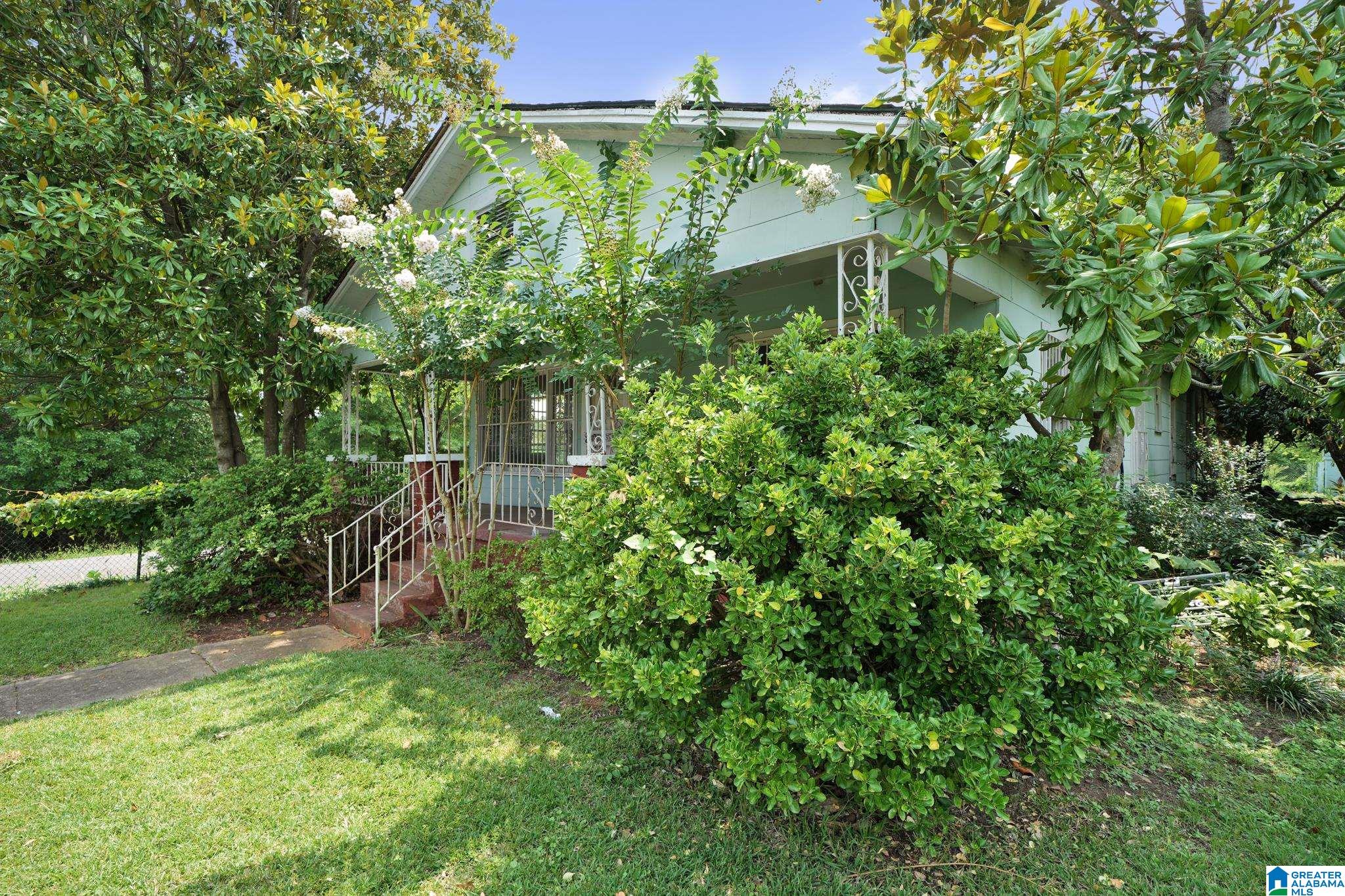 Photo 3 of Single family home for sale at 401 Irving St, Birmingham, AL 35224 | MLS# 21461299 | Listing updated on 2026-08-22