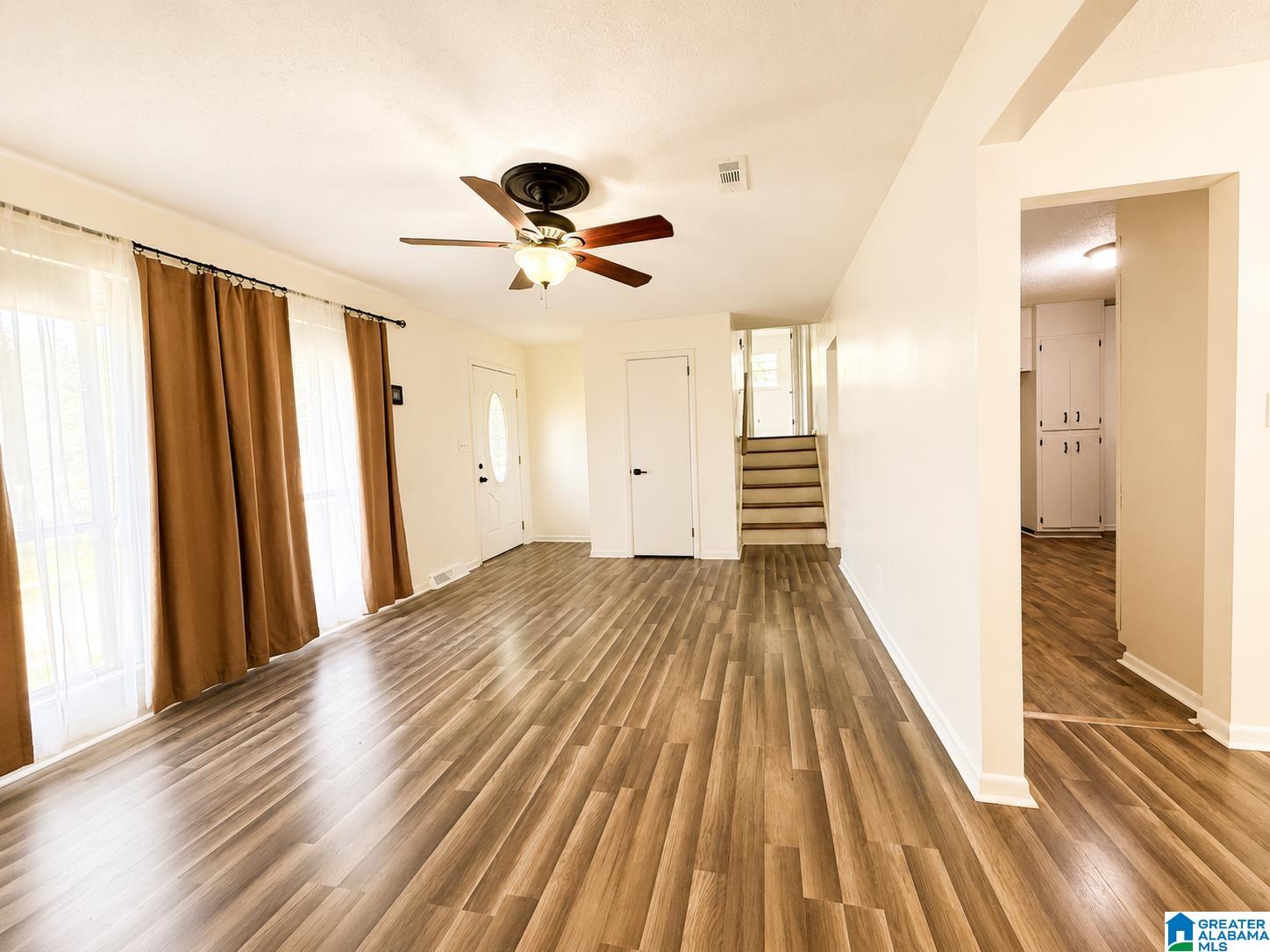 1st image of 513 Lynnwood Circle, Birmingham, AL 35217 | MLS# 21461304