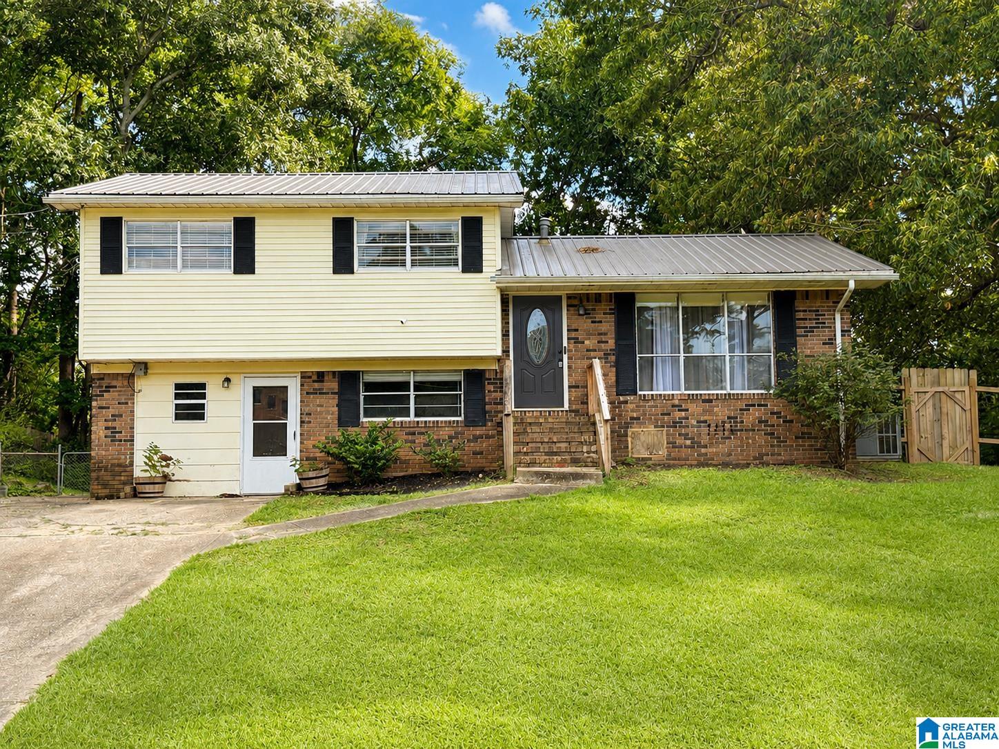 2nd image of 513 Lynnwood Circle, Birmingham, AL 35217 | MLS# 21461304