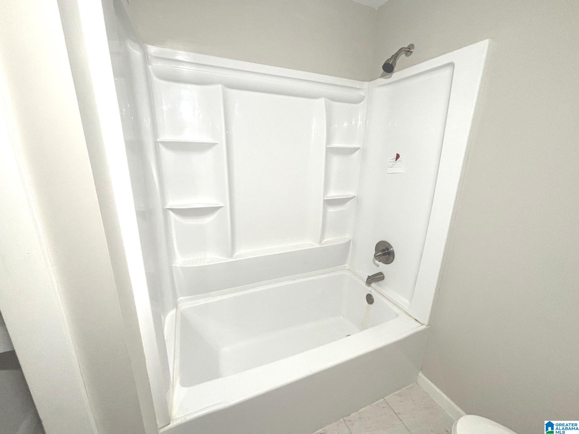 image of 313 26th Avenue Ne, Center Point, AL 35215 | MLS# 21461305