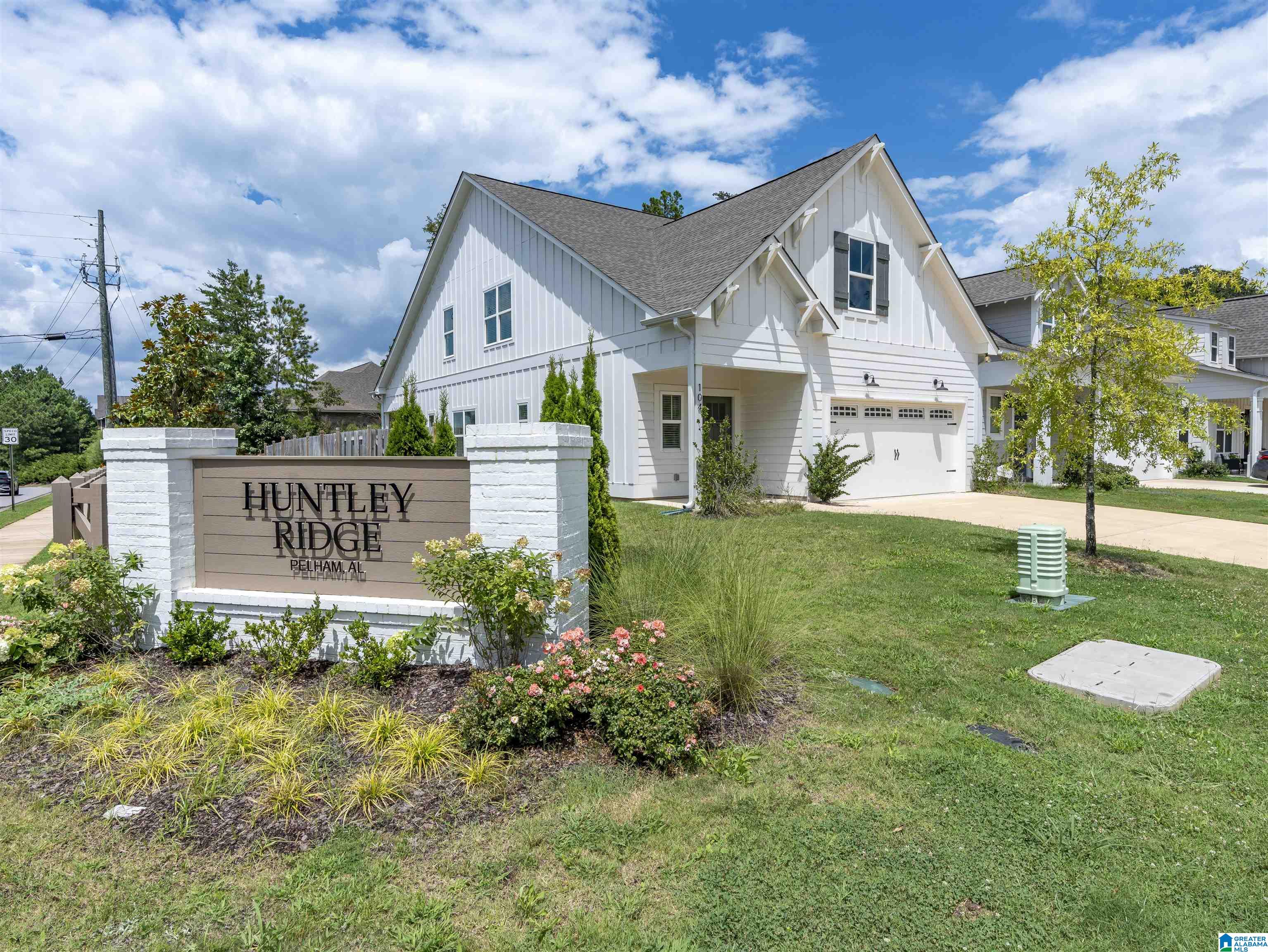 3rd image of 104 Huntley Ridge Dr, Pelham, AL 35124 | MLS# 21461318