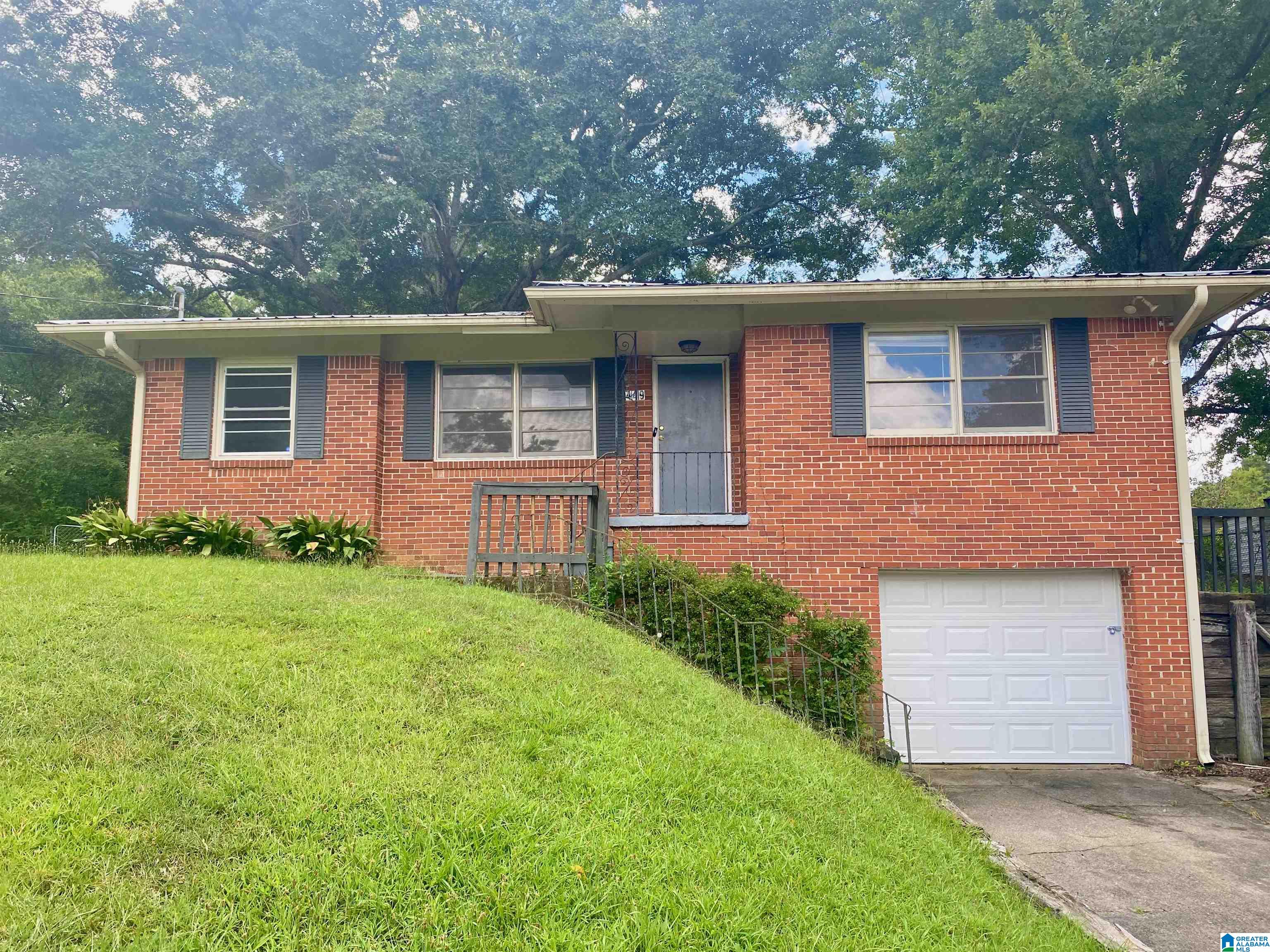 Photo 1 of Single family home for sale at 449 Wedgeworth Rd, Birmingham, AL 35215 | MLS# 21461338 | Listing updated on 2026-08-06