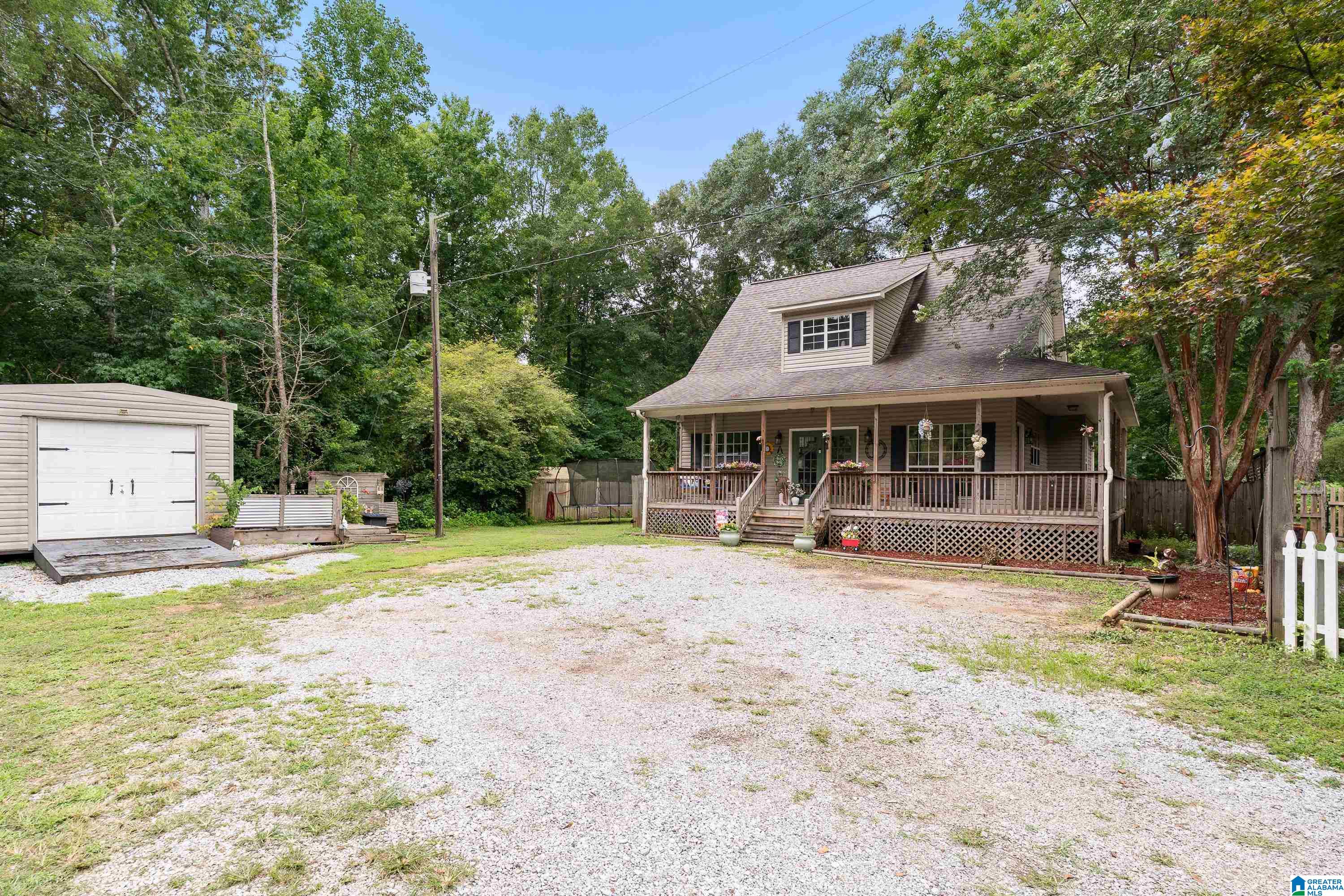 3rd image of 17 Charob Lake Trail, Chelsea, AL 35043 | MLS# 21461369