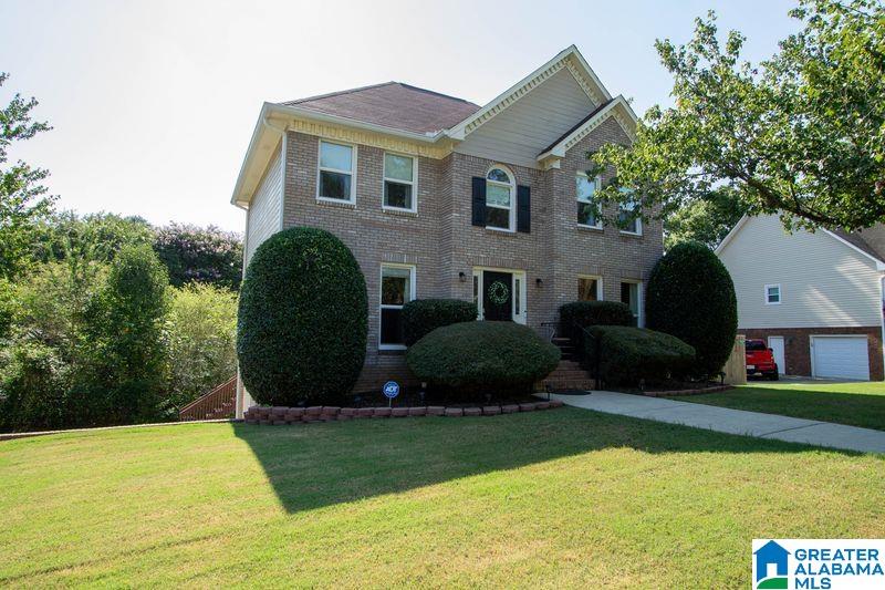 1st image of 153 Cambridge Lane, Alabaster, AL 35007 | MLS# 21461370