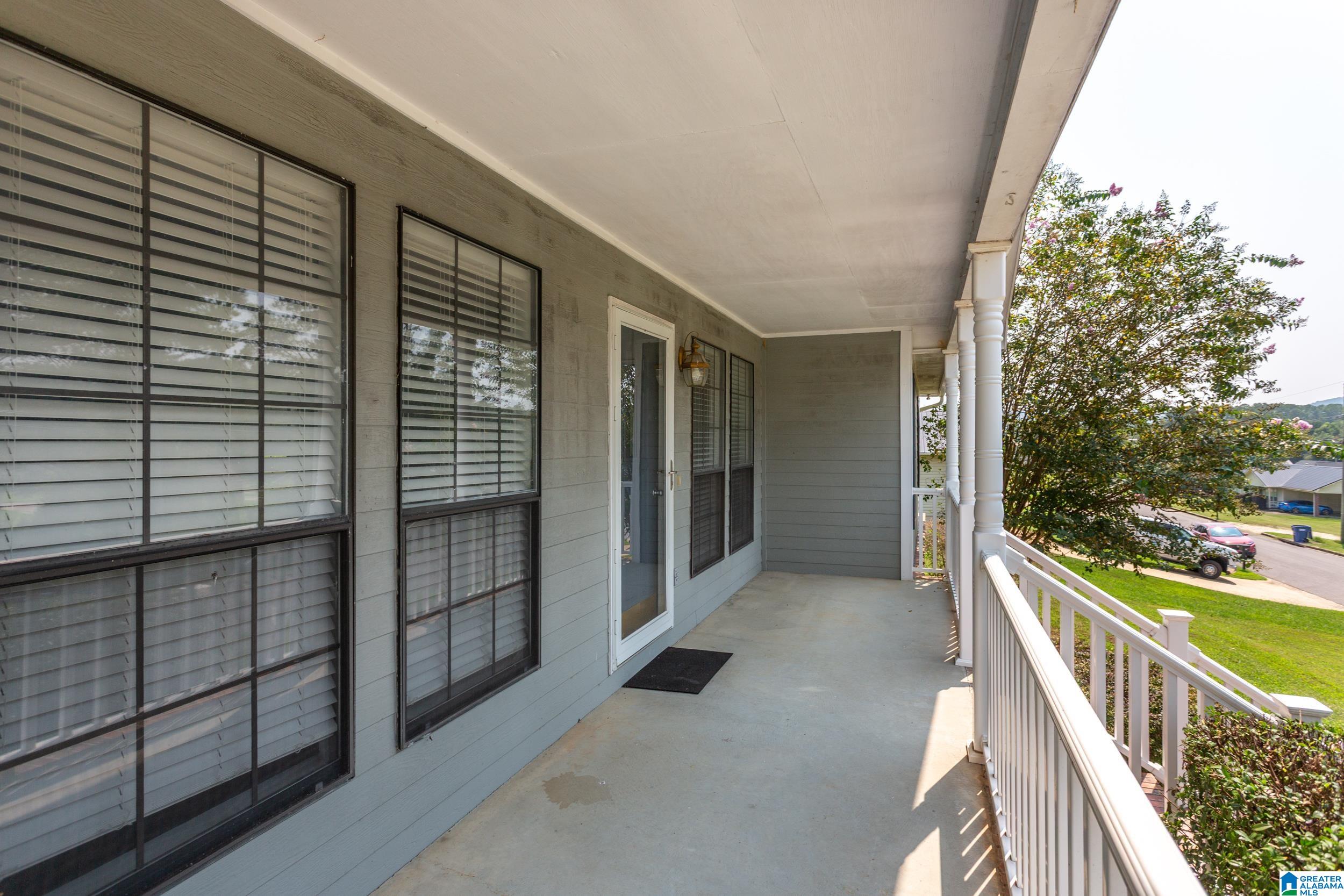4th image of 27 Village Dr, Oxford, AL 36203 | MLS# 21461398
