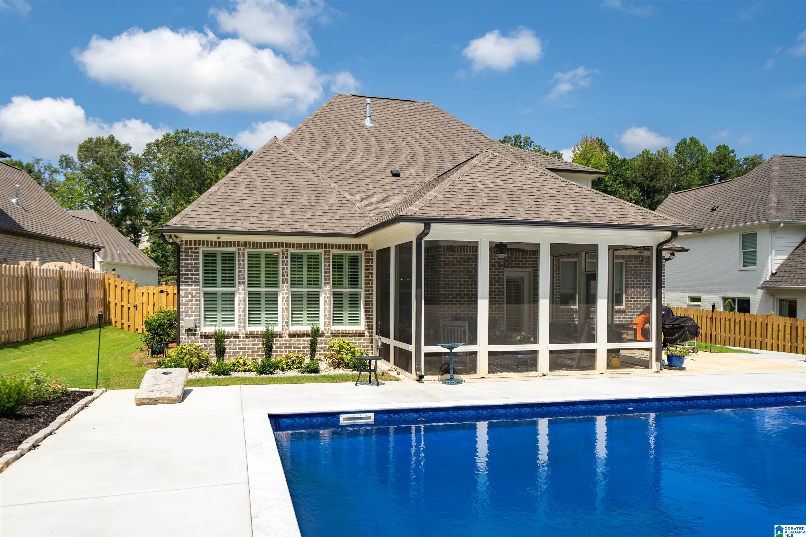 Photo 2 of Single family home for sale at 116 Mcalpin Cir, Pelham, AL 35124 | MLS# 21461423 | Listing updated on 2026-09-08