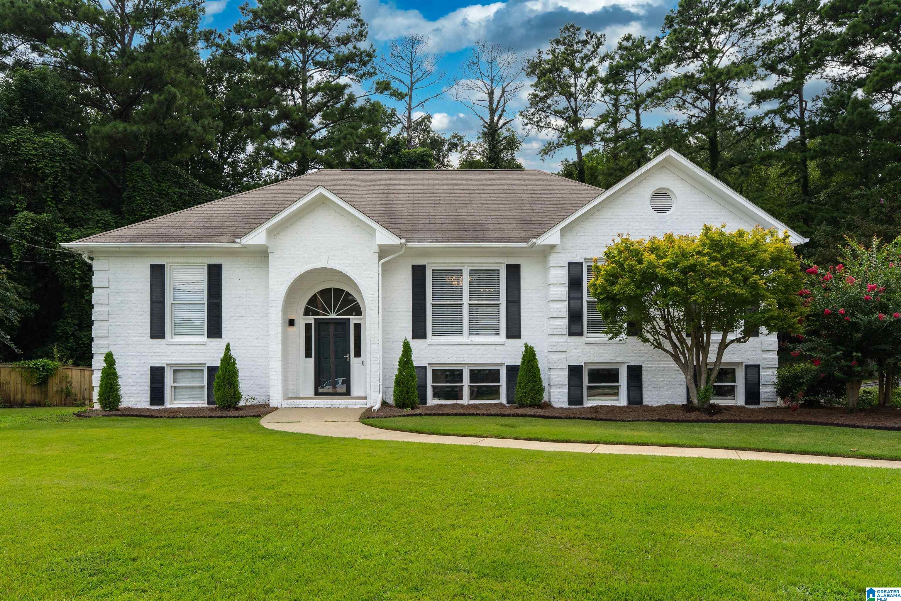 1st image of 416 Still Oaks Circle, Trussville, AL 35173 | MLS# 21461467