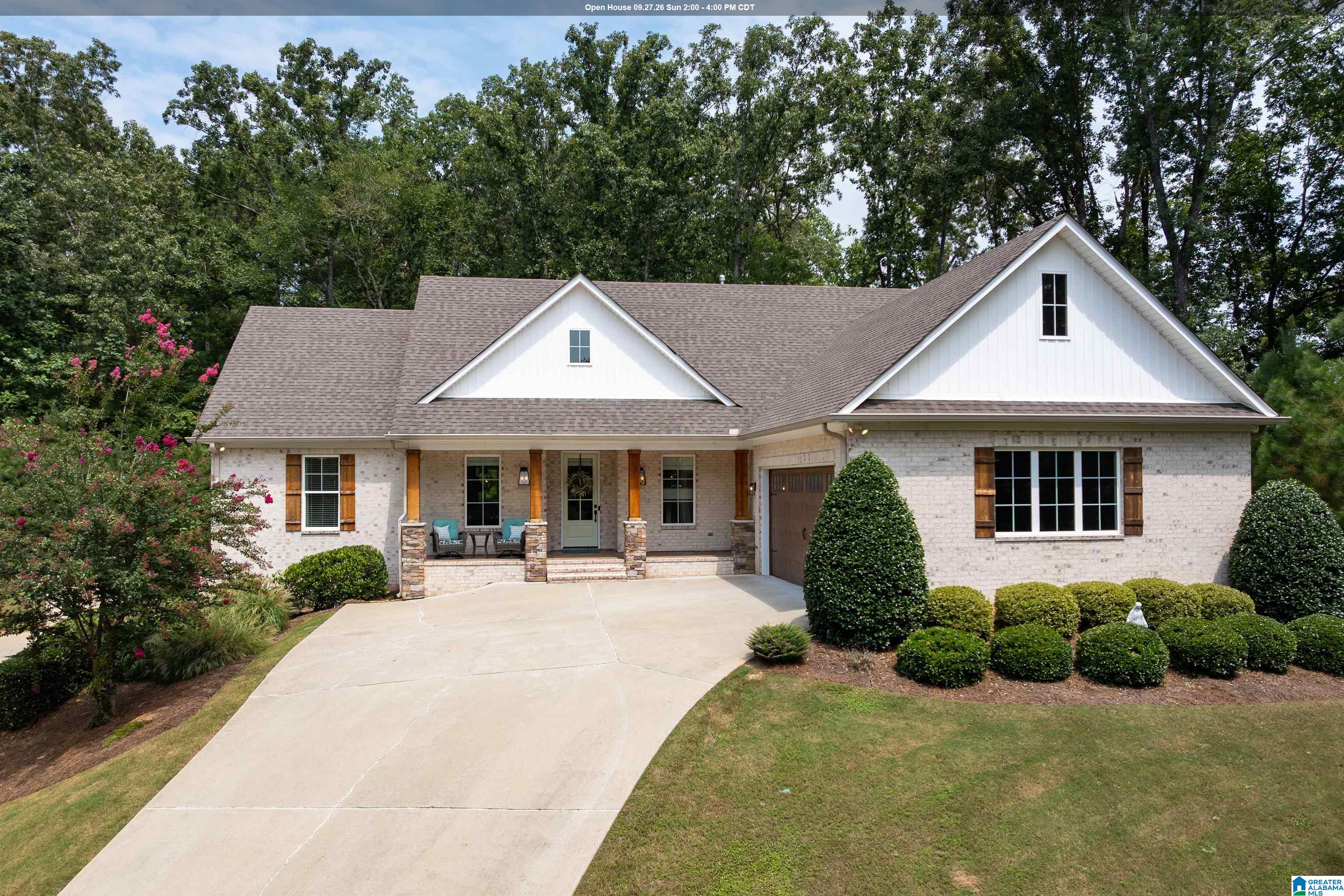 Single family home for sale at 441 S Highland Ridge Ln, CHELSEA, AL 35043 | MLS# 21461484