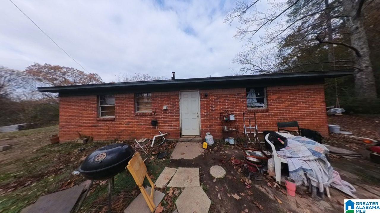 1st image of 829 Lloyd Street, Anniston, AL 36201 | MLS# 21461494