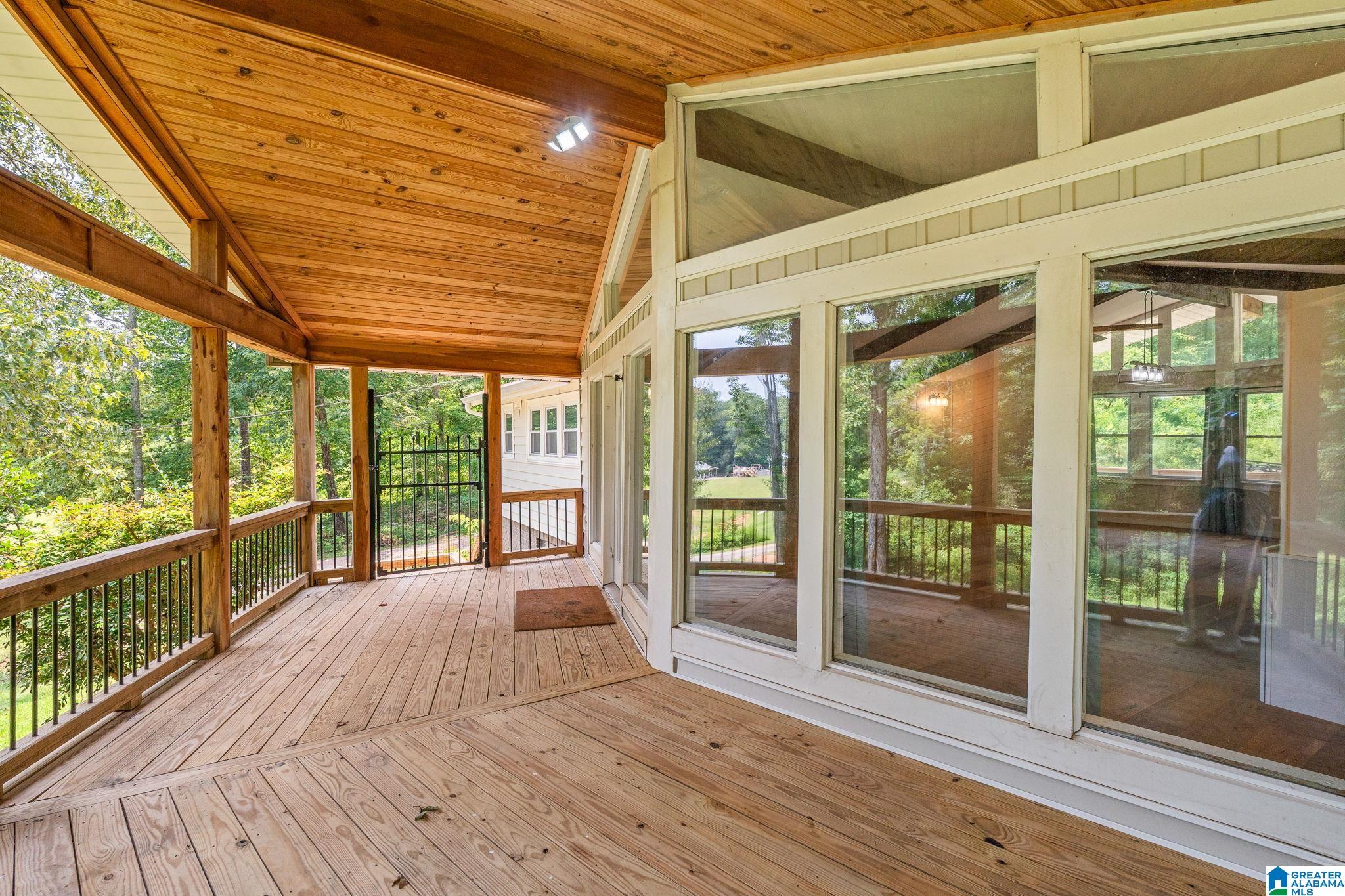 3rd image of 112 Skinner Dr, Springville, AL 35146 | MLS# 21461498