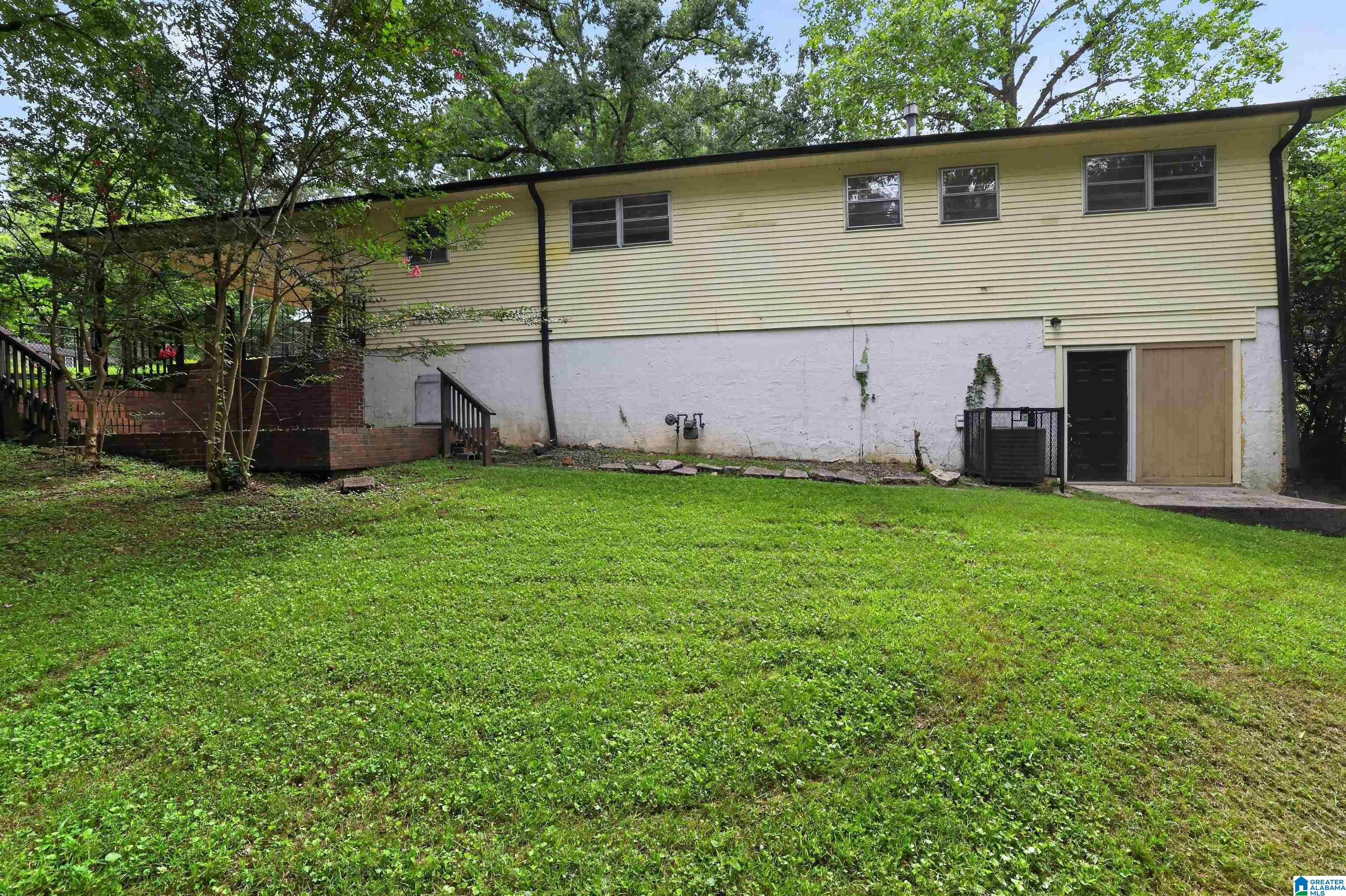 image of 432 15th Lane Nw, Center Point, AL 35215 | MLS# 21461503