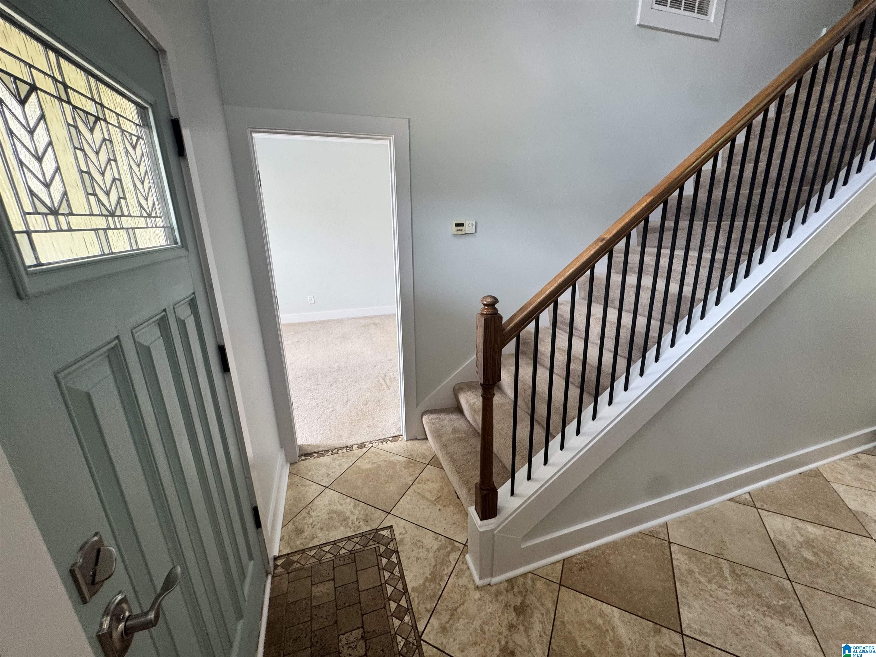 Photo 3 of Single Family Residence at 100 Whitestone Trl, Calera, AL 35040 | MLS# 21461506 |  | Sold on 2026-09-10