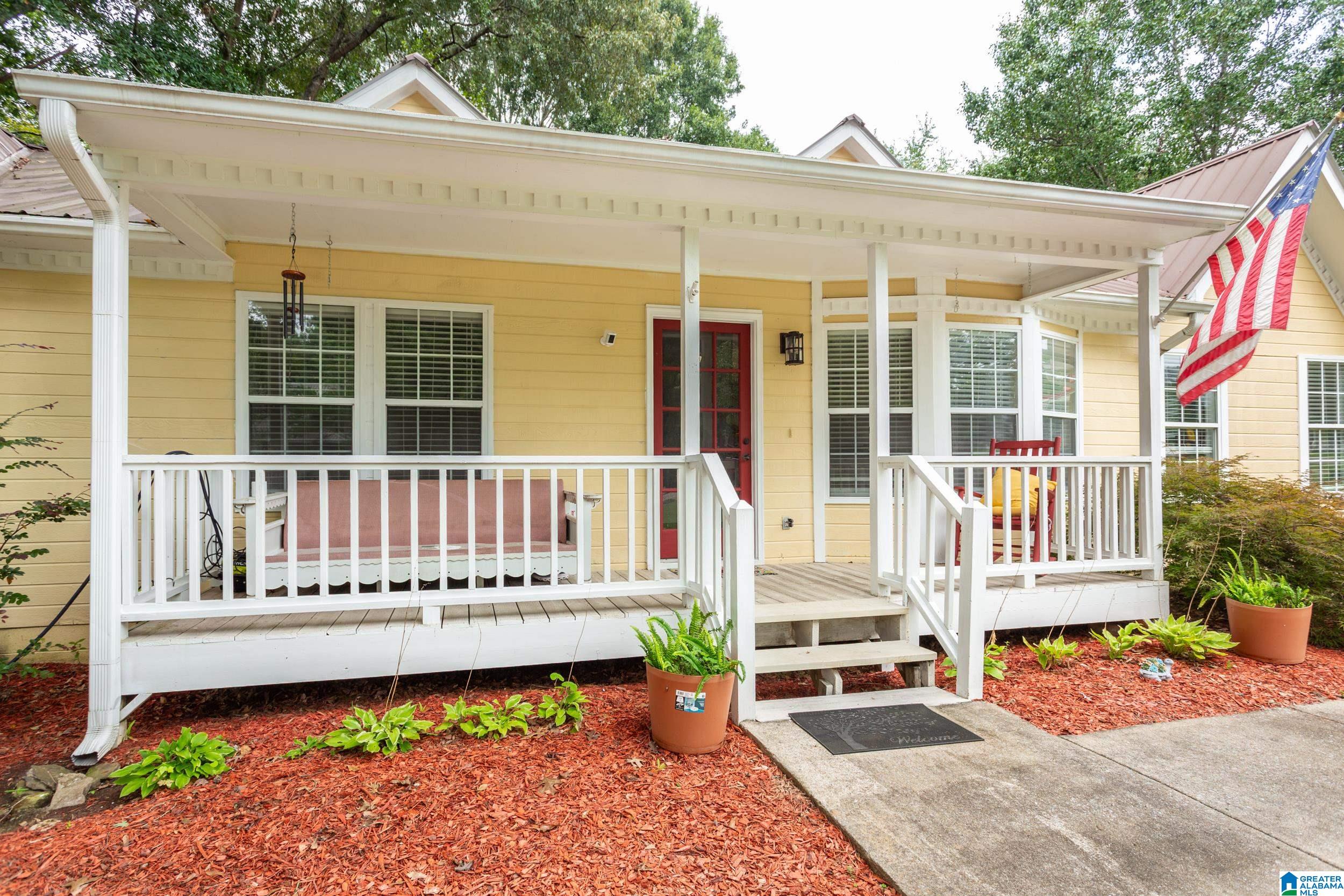 Photo 2 of Single family home for sale at 200 Crawford Dr, Springville, AL 35146 | MLS# 21461516 | Listing updated on 2026-09-22