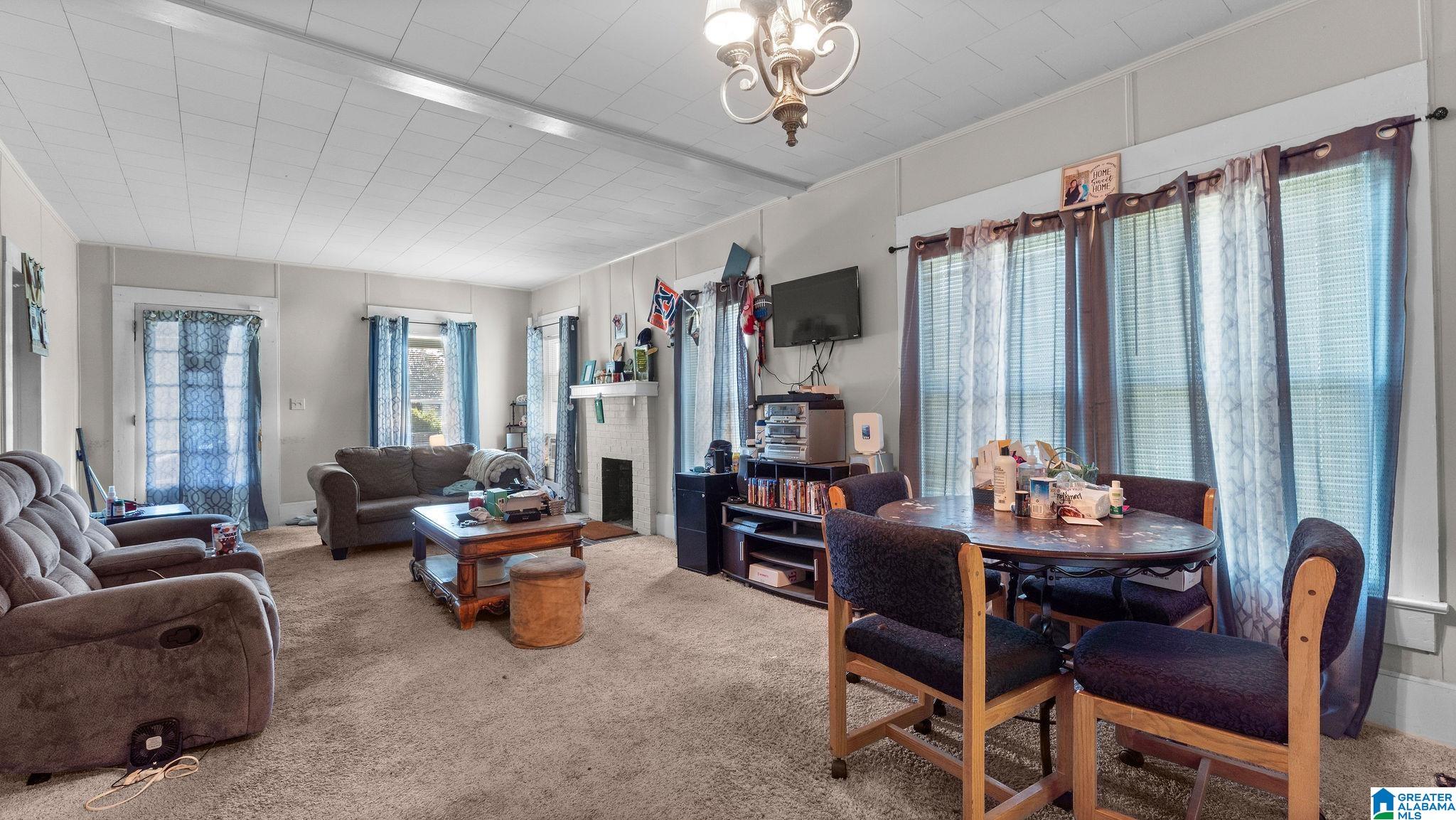 Photo 4 of Single family home for sale at 524 34th Avenue, Tuscaloosa, AL 35401 | MLS# 21461519 | Listing updated on 2026-09-21
