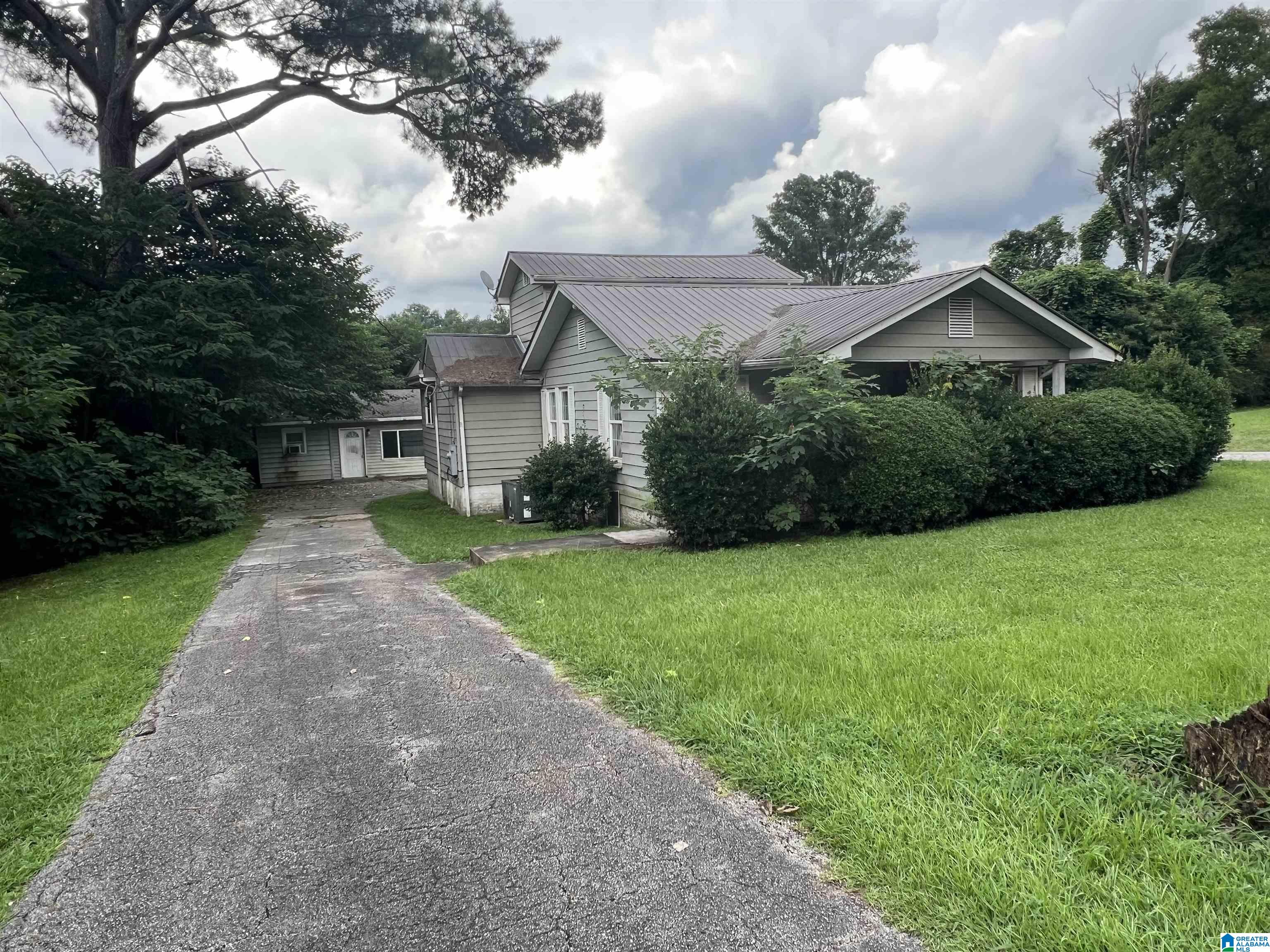 3rd image of 2153 Pratt Hwy, Birmingham, AL 35214 | MLS# 21461555