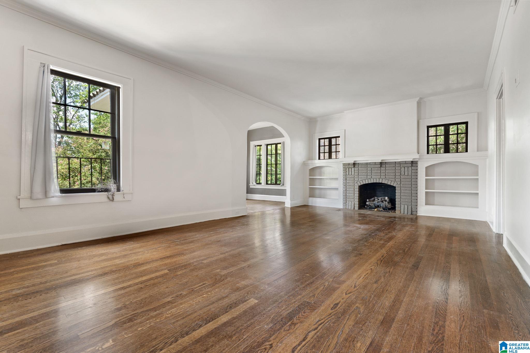 1329 33RD STREET S
