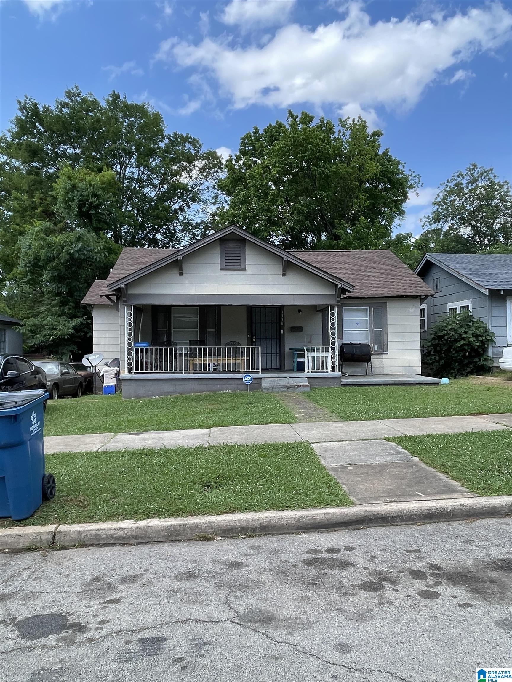 Photo 1 of Single family home for sale at 1338 Park Ave, Birmingham, AL 35217 | MLS# 21461646 | Listing updated on 2026-08-10