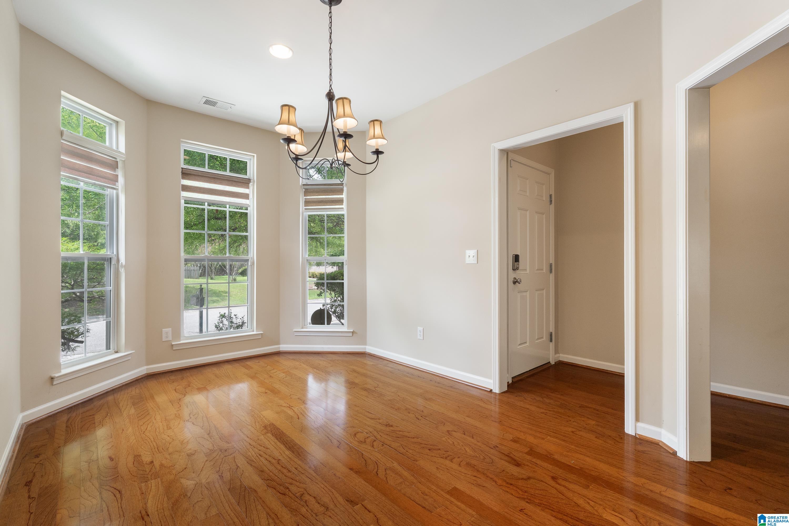 Photo 4 of Townhouse for sale at 505 Reach Dr, Birmingham, AL 35242 | MLS# 21461651 | Listing updated on 2026-08-10