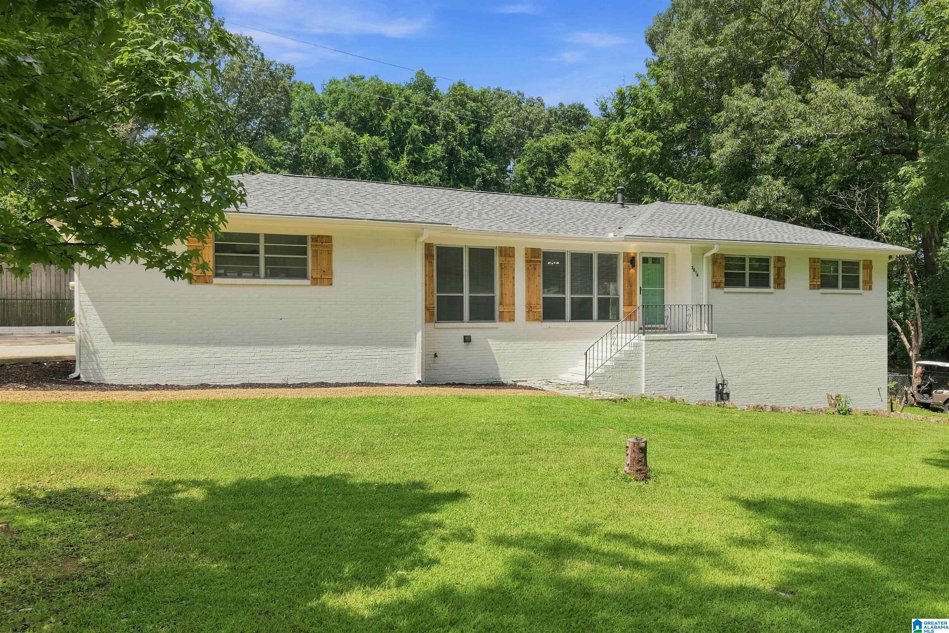 3rd image of 2616 Ridgewood Road, Fultondale, AL 35068 | MLS# 21461659