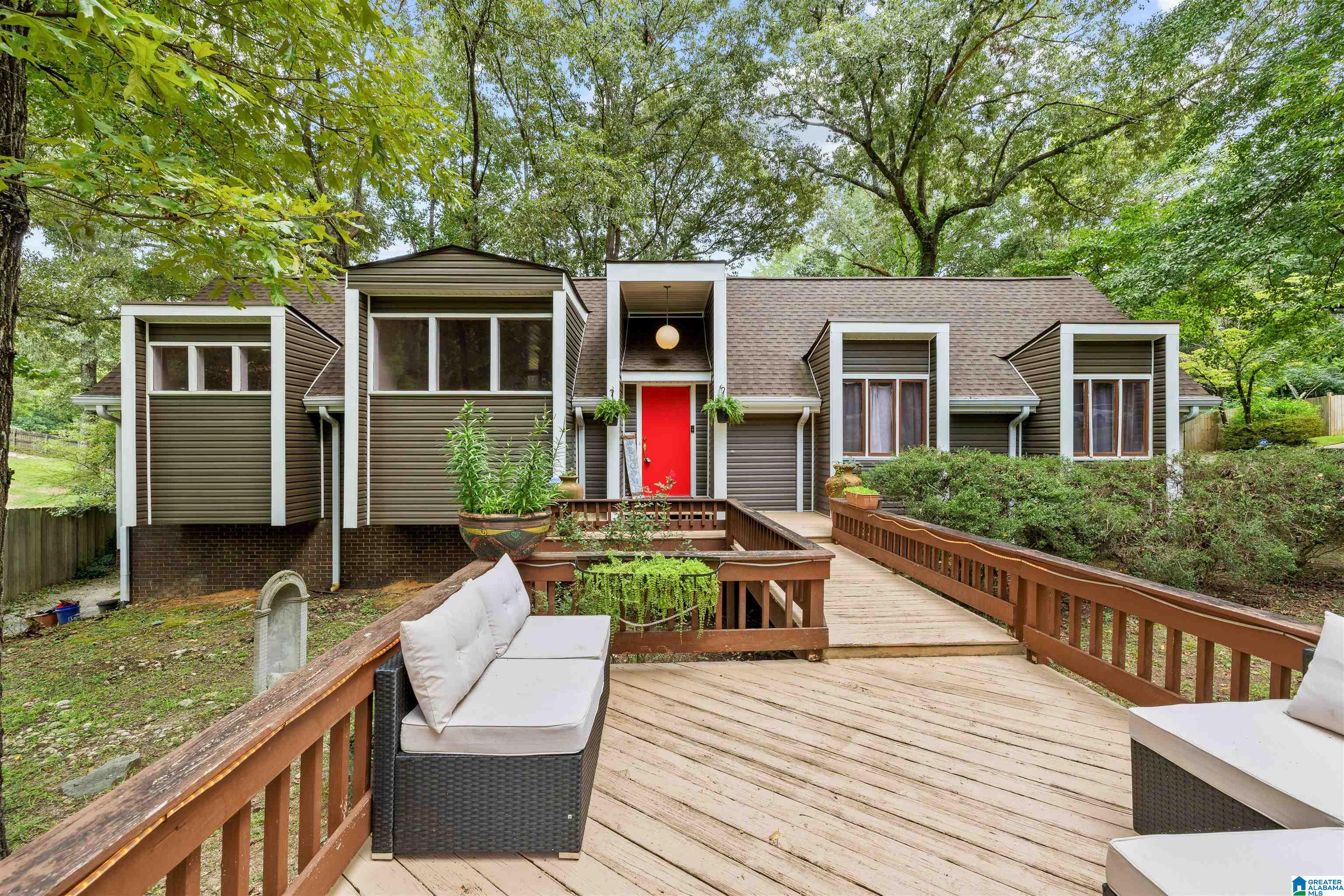 2nd image of 1825 Chandamont Circle, Pelham, AL 35124 | MLS# 21461661