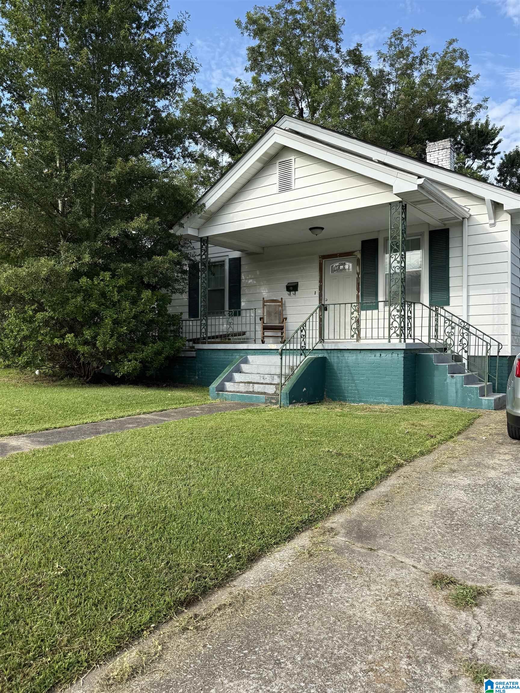 2nd image of 1231 Grant Avenue, Gadsden, AL 35903 | MLS# 21461678