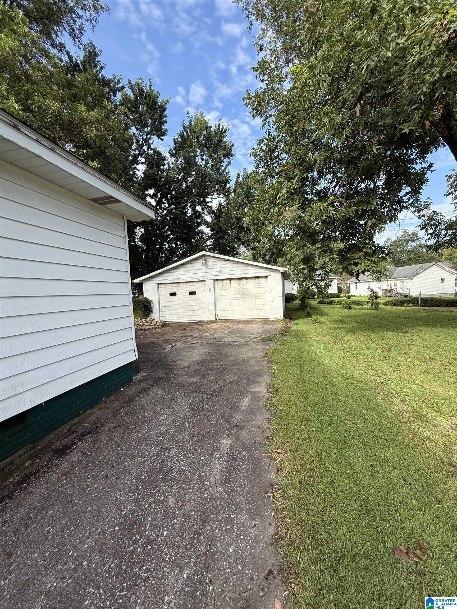 11th image of 1231 Grant Avenue, Gadsden, AL 35903 | MLS# 21461678