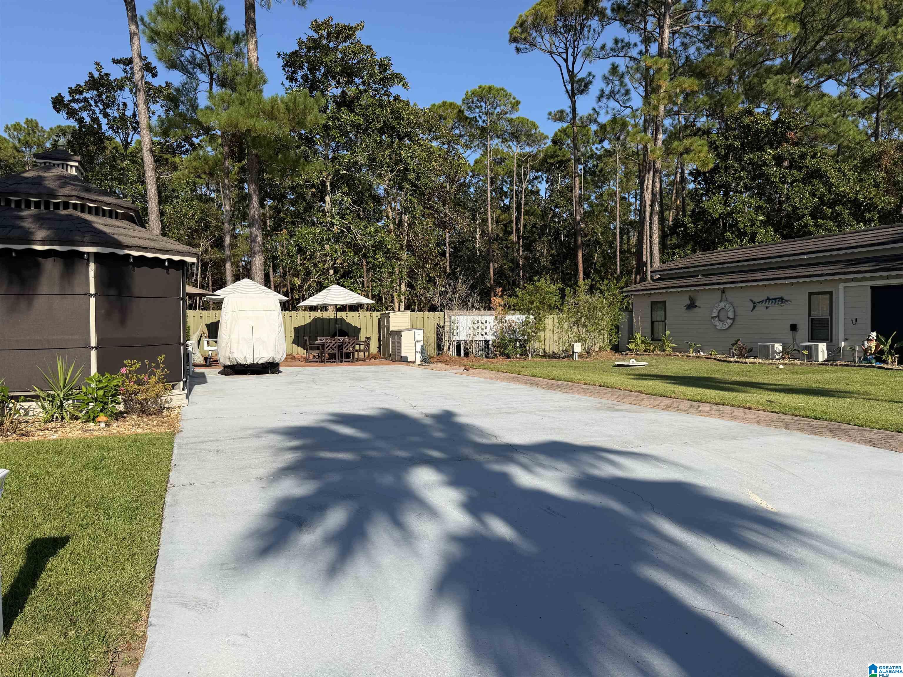 4650 GRIFFITH MARINA ROAD