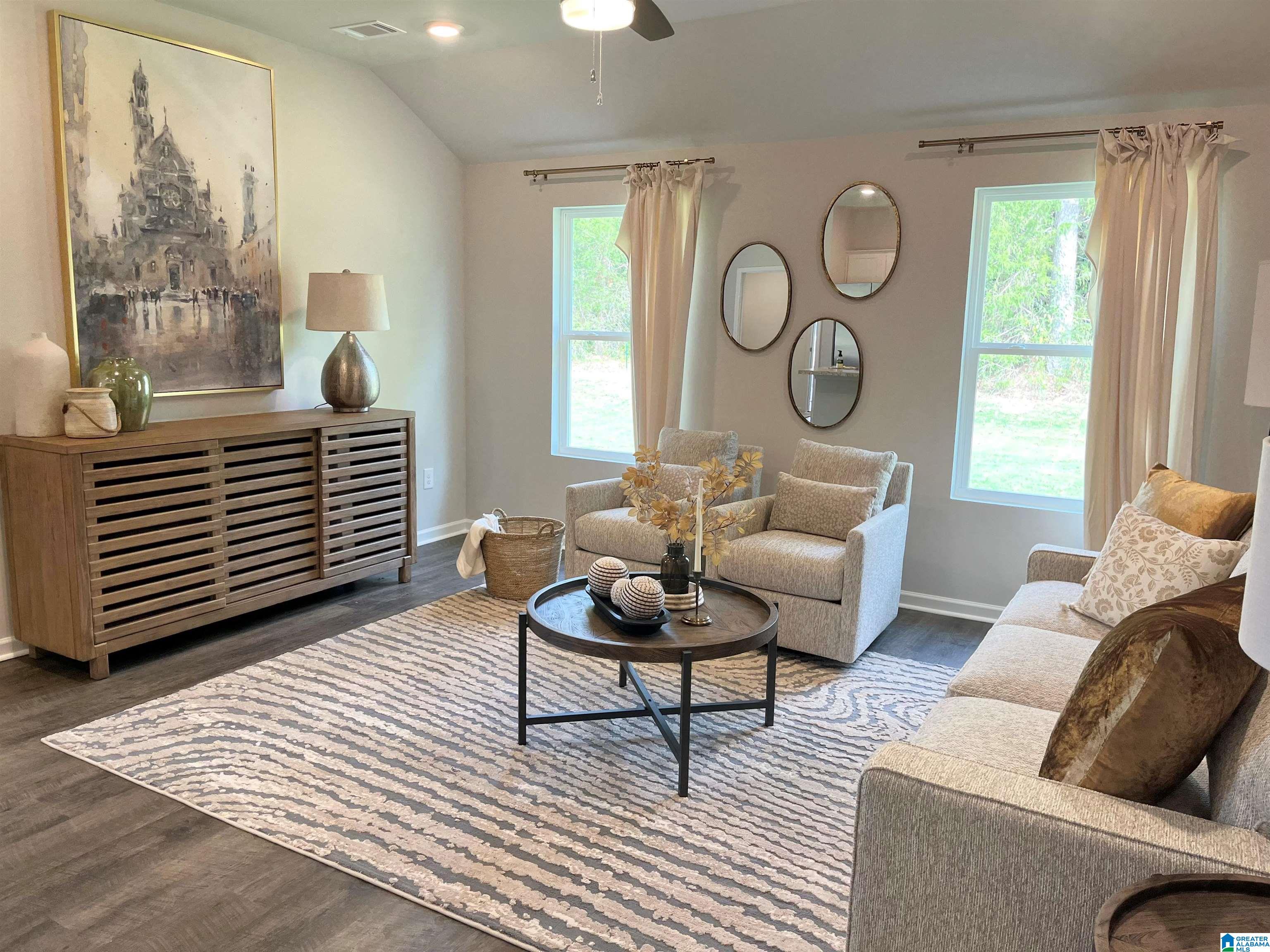 Photo 3 of Sale Pending at 210 New Hvn Cir, Odenville, AL 35120 | MLS# 21461701 | Listing updated on 2026-09-16