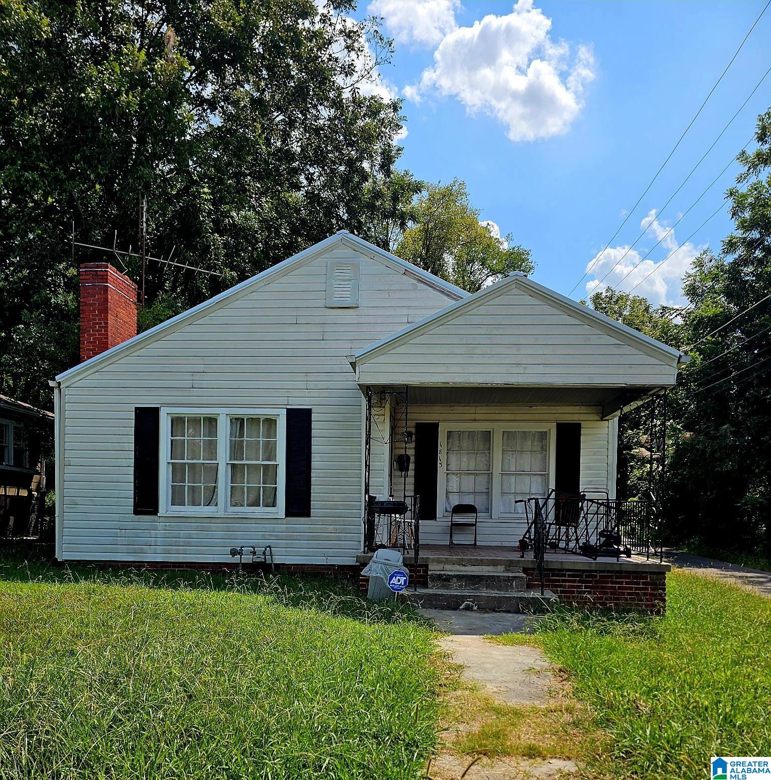 Photo 2 of Single family home for sale at 1813 Virginia St, Birmingham, AL 35217 | MLS# 21461738 | Listing updated on 2026-09-10