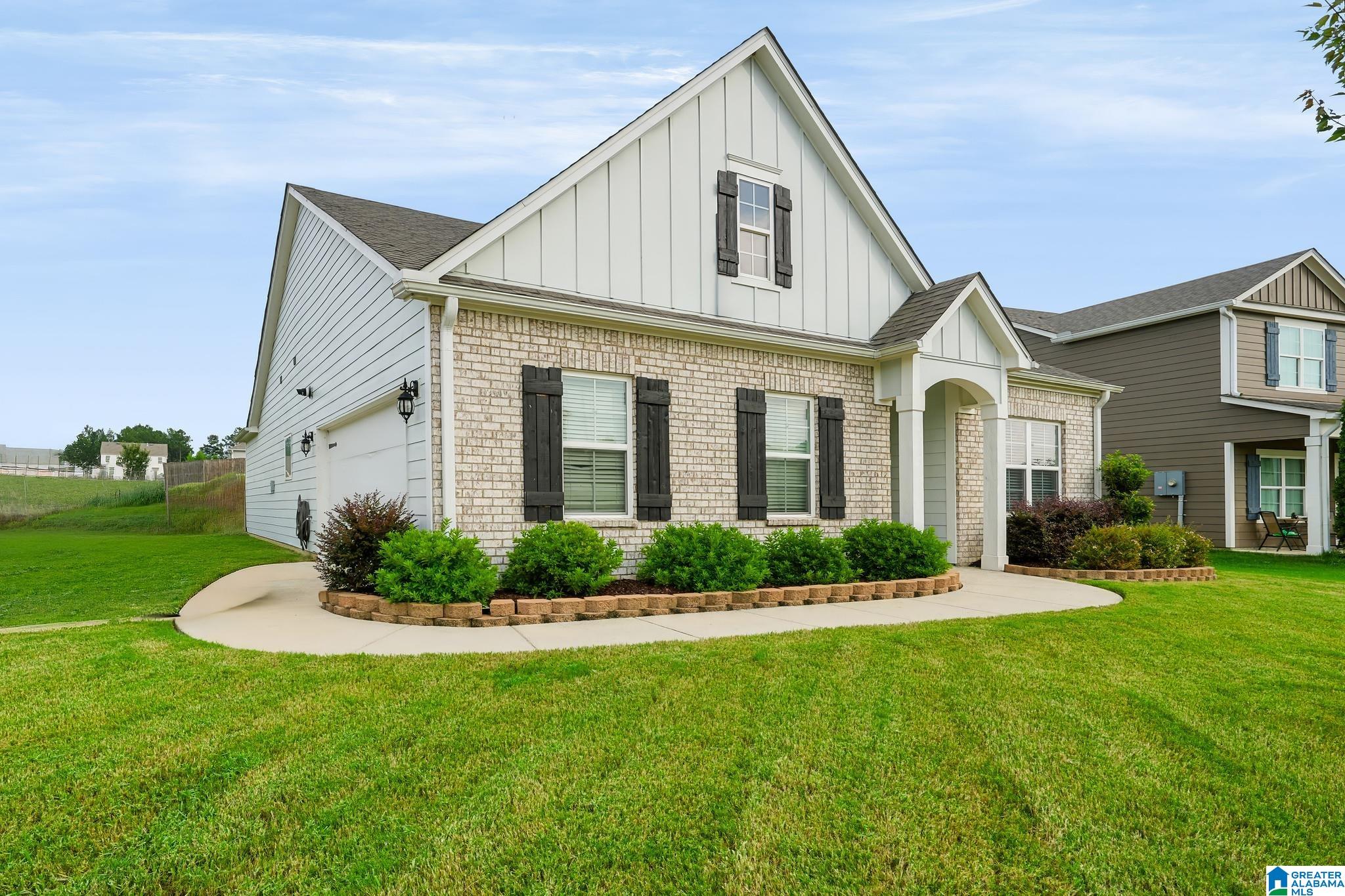 Photo 2 of Single family home for sale at 345 Firebrick Way, Kimberly, AL 35091 | MLS# 21461739 | Listing updated on 2026-09-10