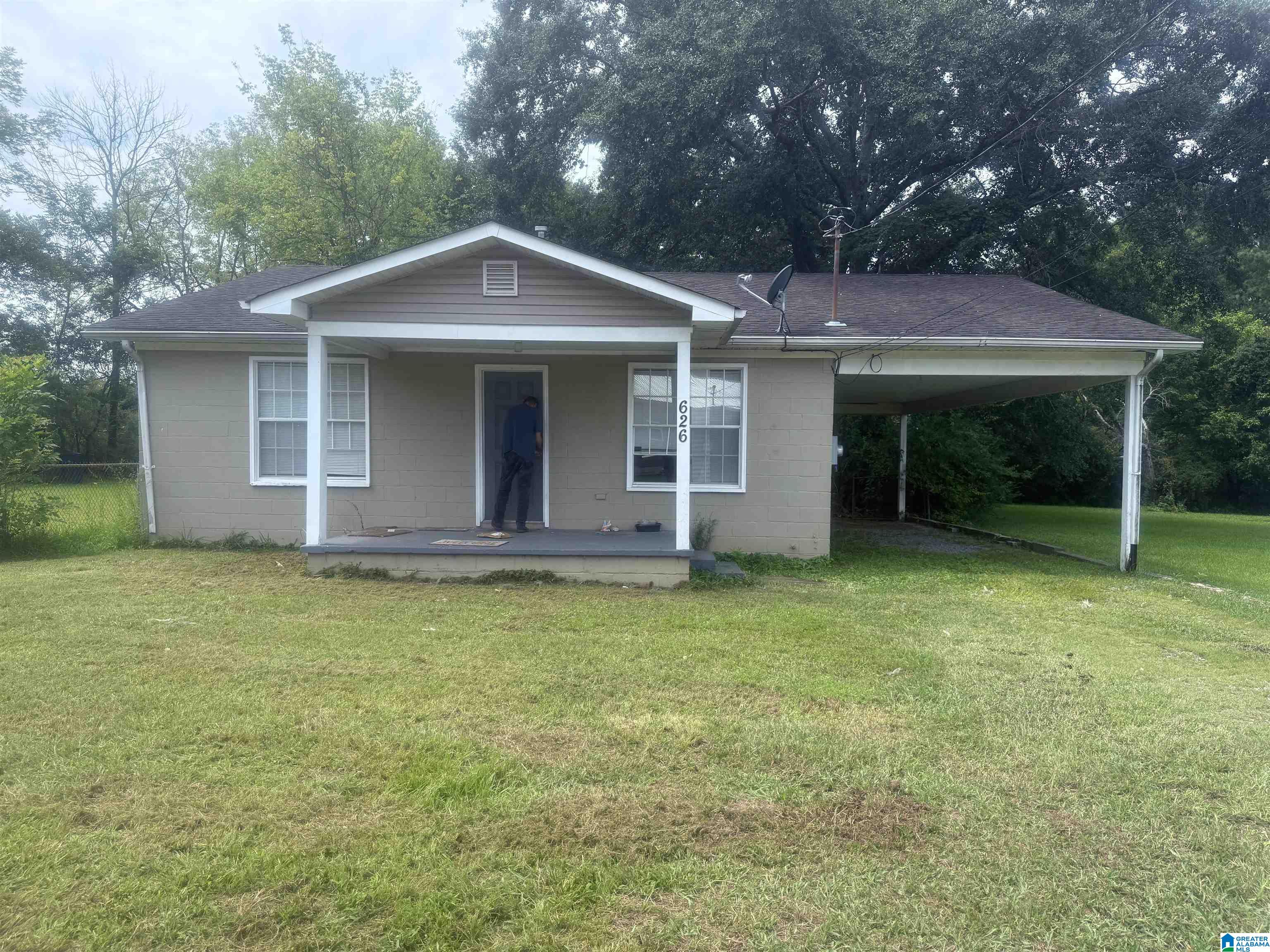 1st image of 626 9th Avenue Sw, Attalla, AL 35954 | MLS# 21461741