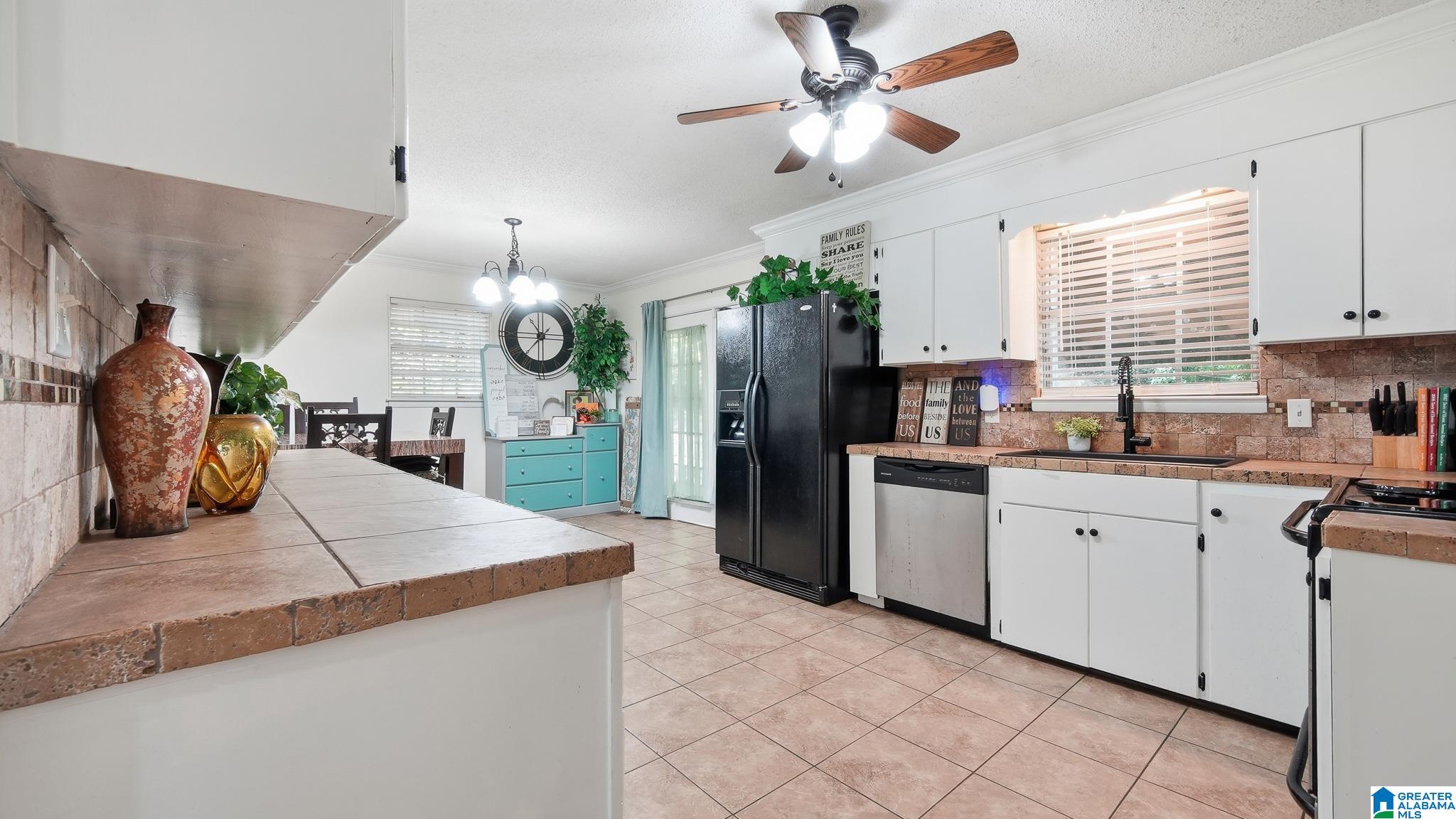 2nd image of 6141 Elm Avenue, Pinson, AL 35126 | MLS# 21461745