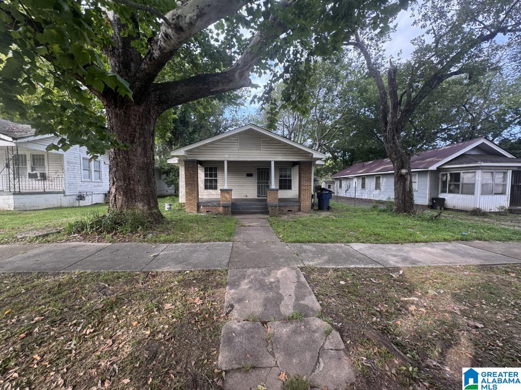 Photo 2 of Single family home for sale at 1133 Sloan Ave, Birmingham, AL 35217 | MLS# 21461758 | Listing updated on 2026-08-11